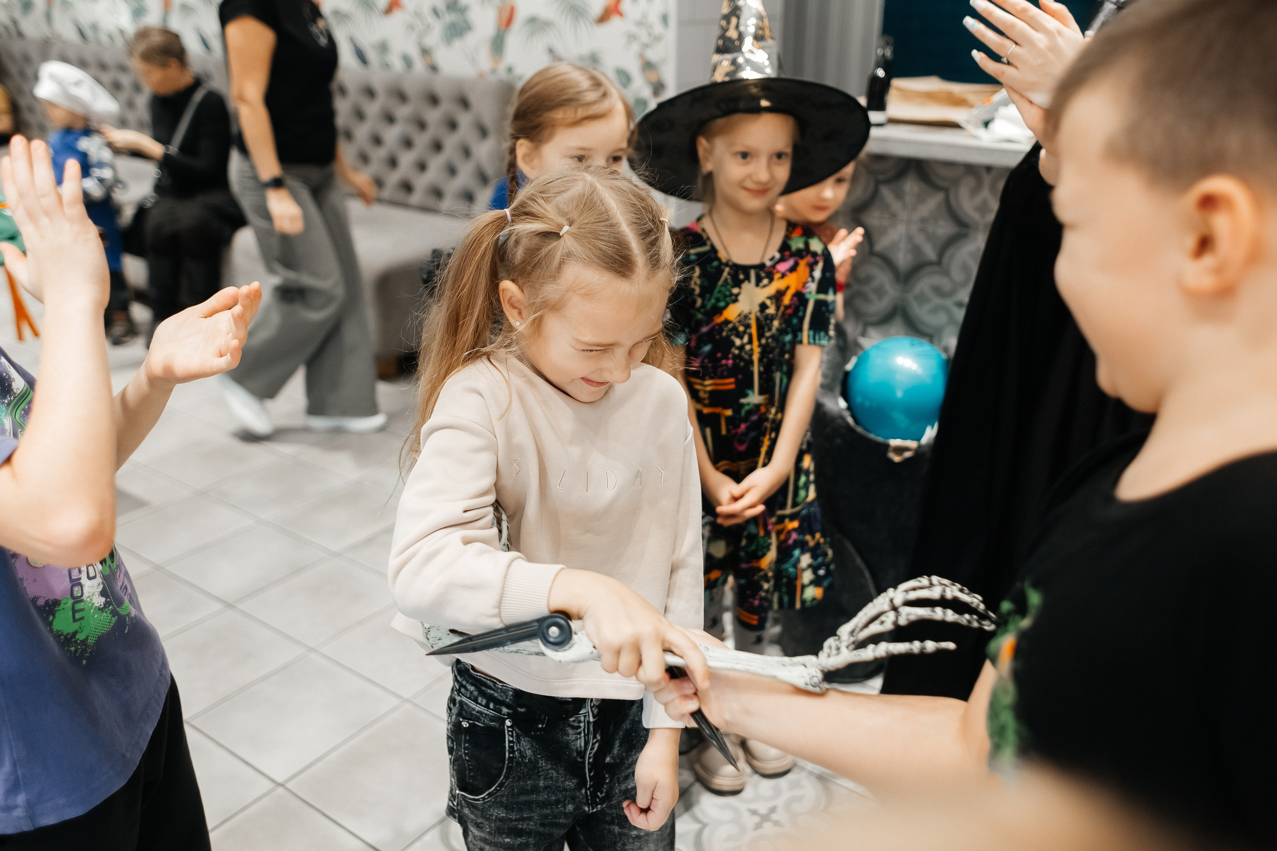 Детский мастер-класс в «Кофебулка». Фотограф Кемерово | Сергей