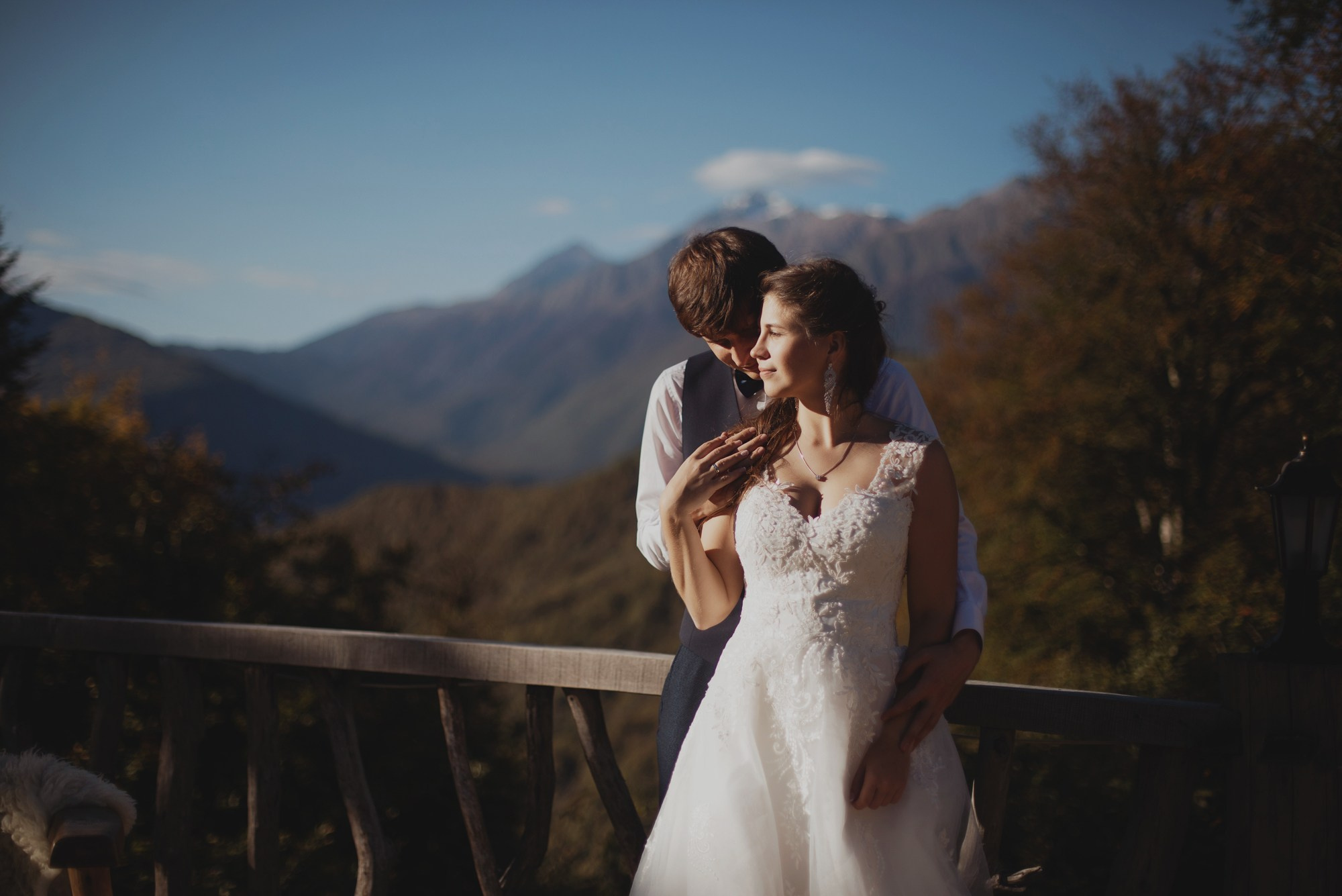 Свадебная прогулка Владимира и Ольги. Красная Поляна. Репортажный и постановочный Наталья Санникова