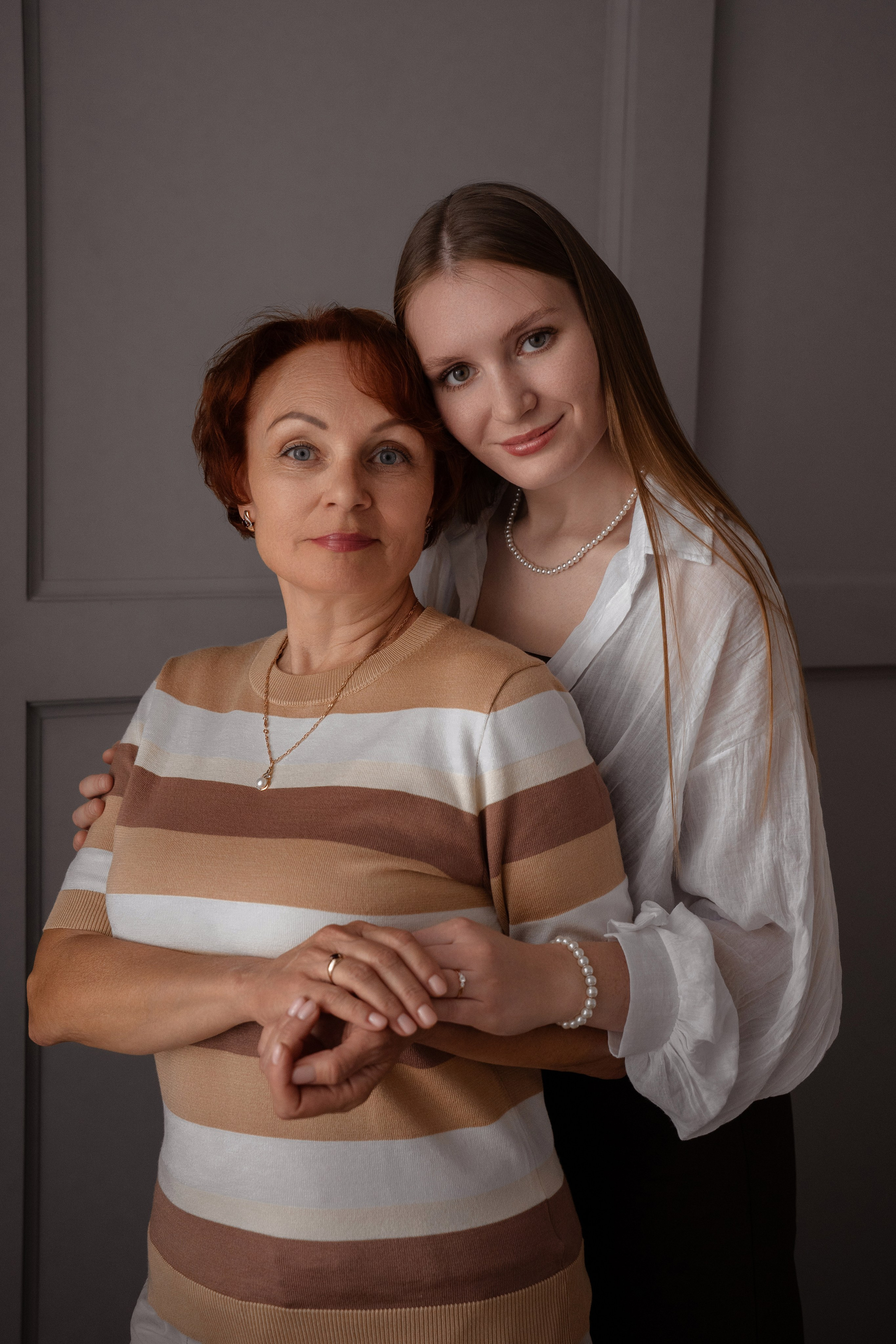 Семейная история: мама и две дочери. Фотограф Севастополь — Климова Анастасия