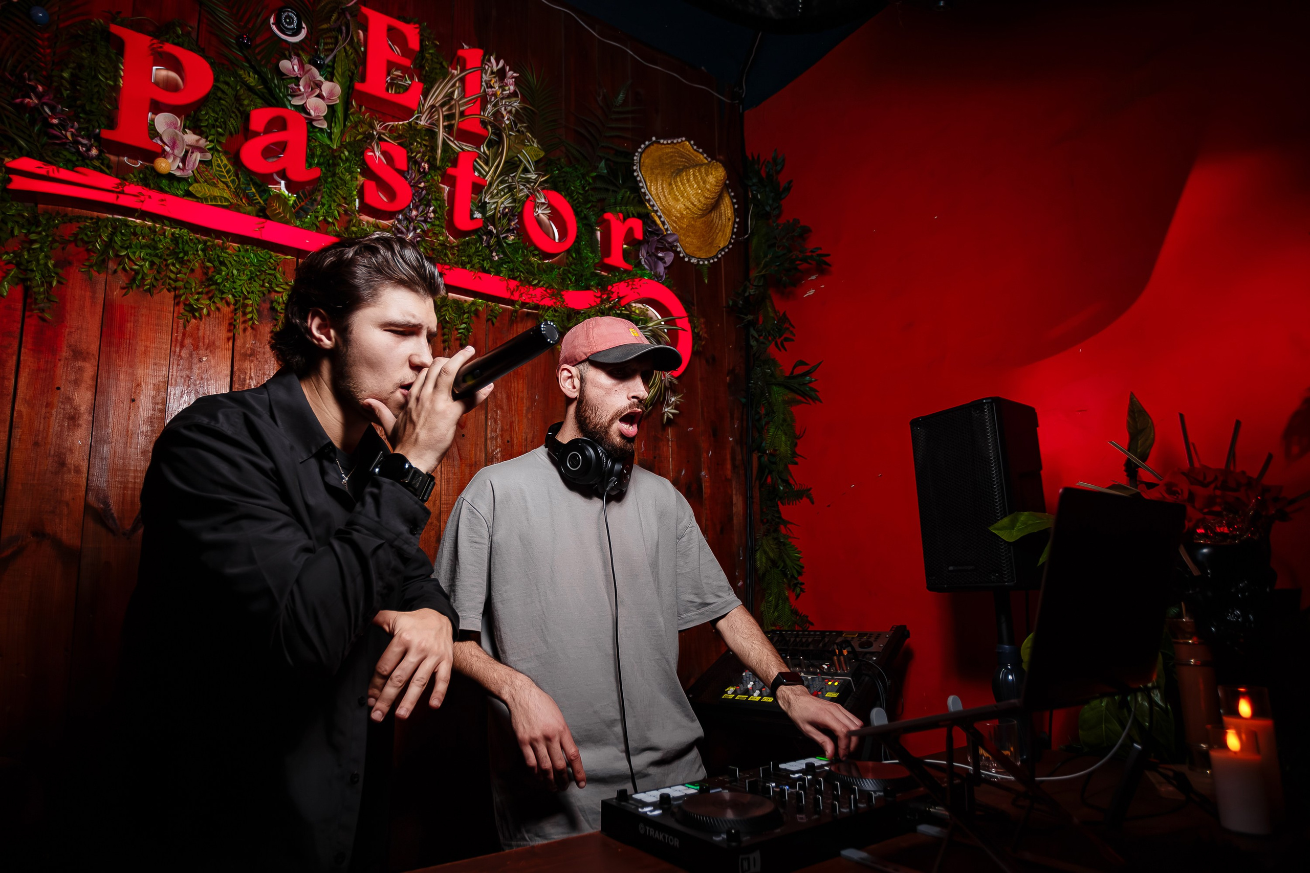 Пятница 13. Сумерки_El Pastor_Симферополь_13.12.2024. Аминов Руслан | Фотограф