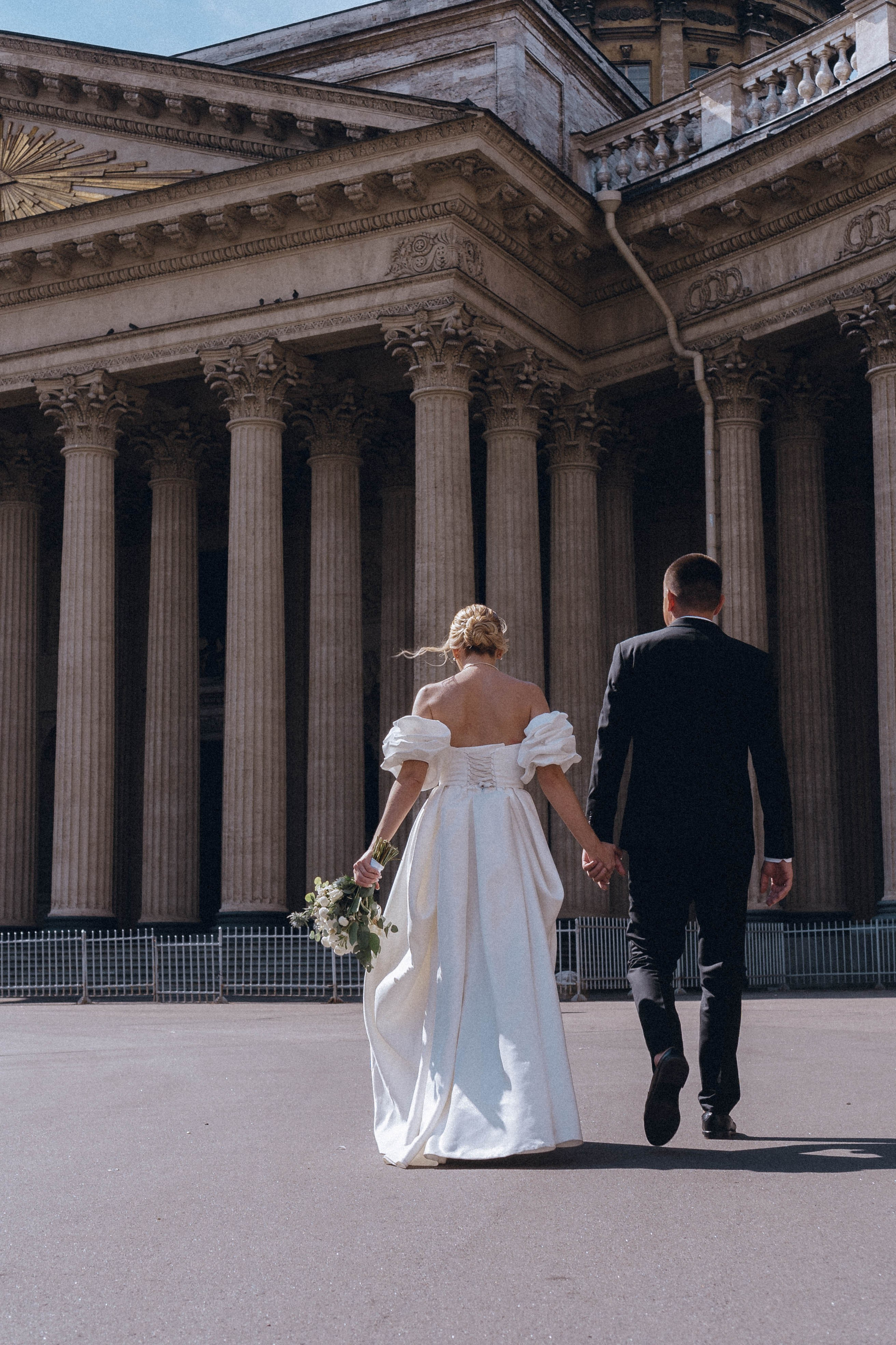 СВАДЕНБНАЯ СЬЕМКА НА КАТЕРЕ ПО КАНАЛАМ САНКТ-ПЕТЕРБУРГА И В АКВАТОРИИ НЕВЫ. Профессиональный фотограф, Санкт-Петербург — Виктория Богомолова