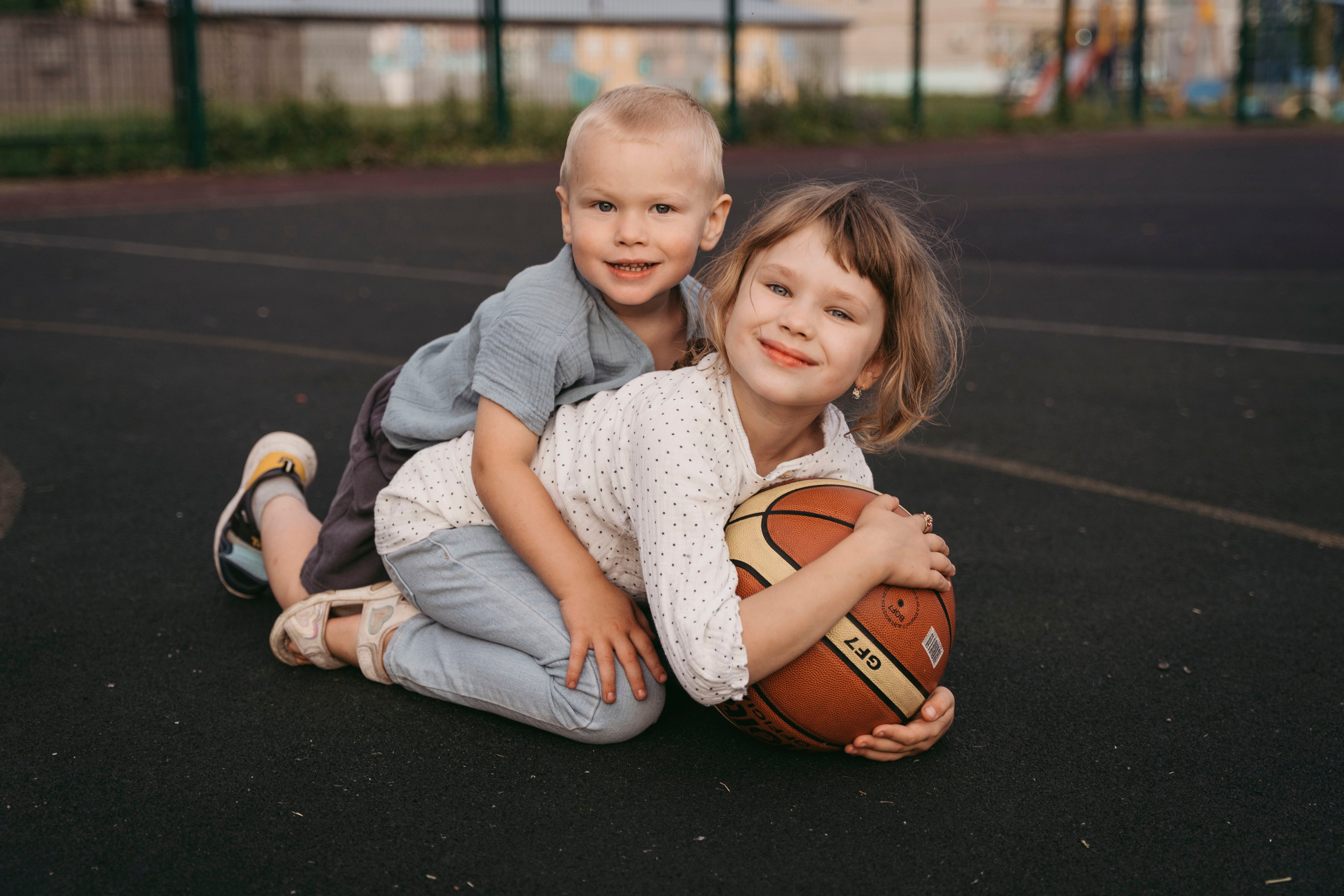 На улице. Фотограф Волгоград Ксения Устинова