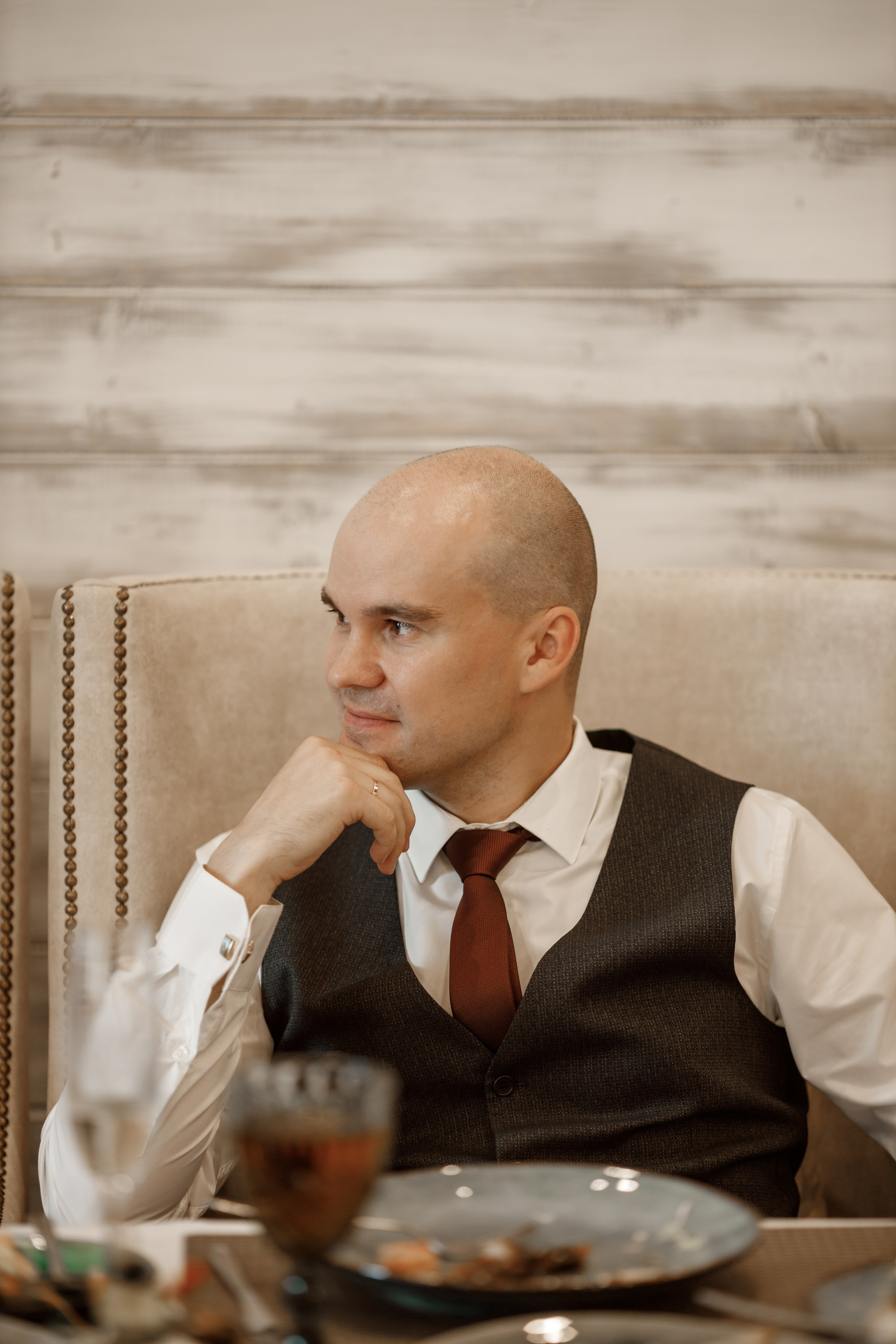 Полина и Дмитрий, загородный клуб «Барин», ЗАГС в г. Пушкино. Свадебный и репортажный фотограф (Москва, Королев и другие)