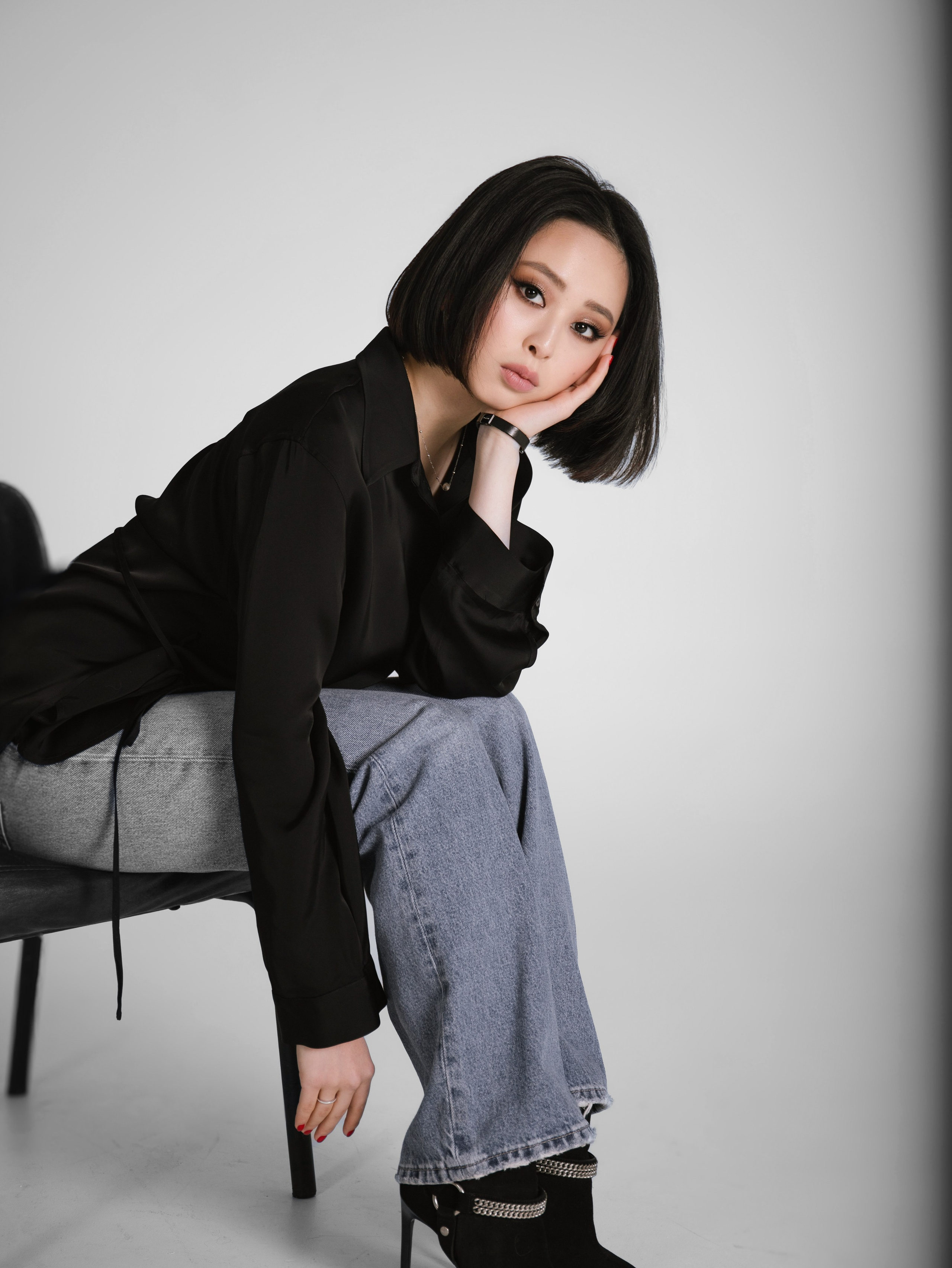 На циклораме. Свадебный и семейный фотограф в Москве Мила Широких