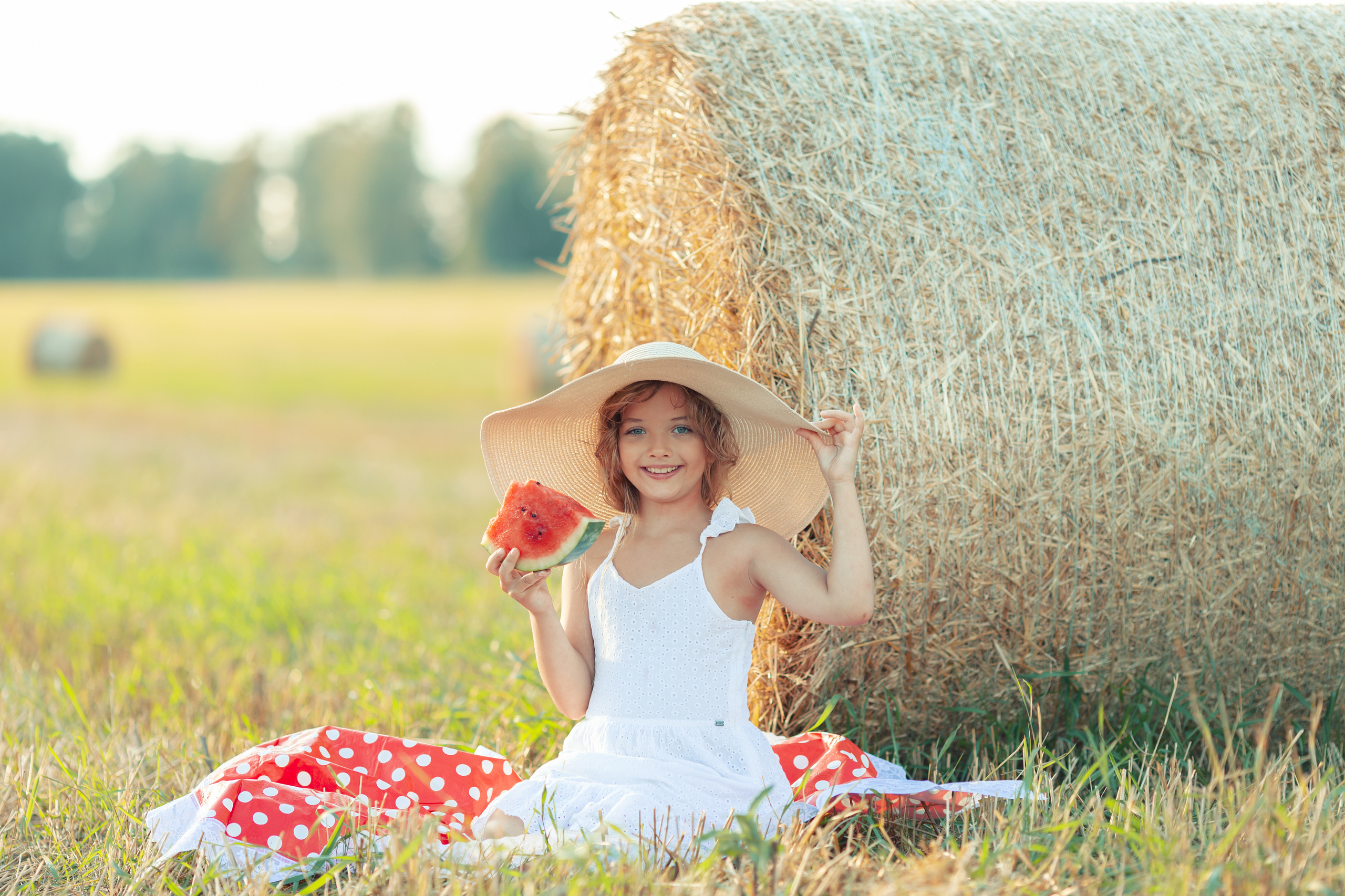 Таня. Арбузная фотосессия. Актерское и модельное портфолио. Фотограф в Москве Екатерина Коломеец