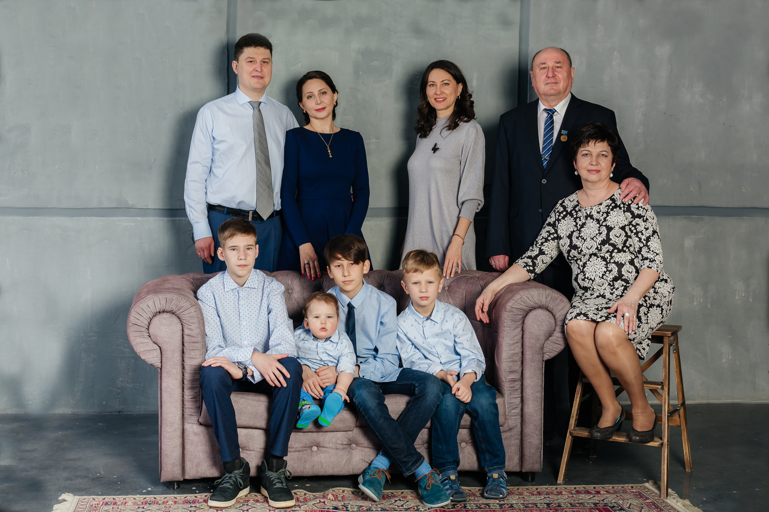 Фотосессия большой семьи. Свадебный и семейный фотограф в Новосибирске Ирина Дорошкова