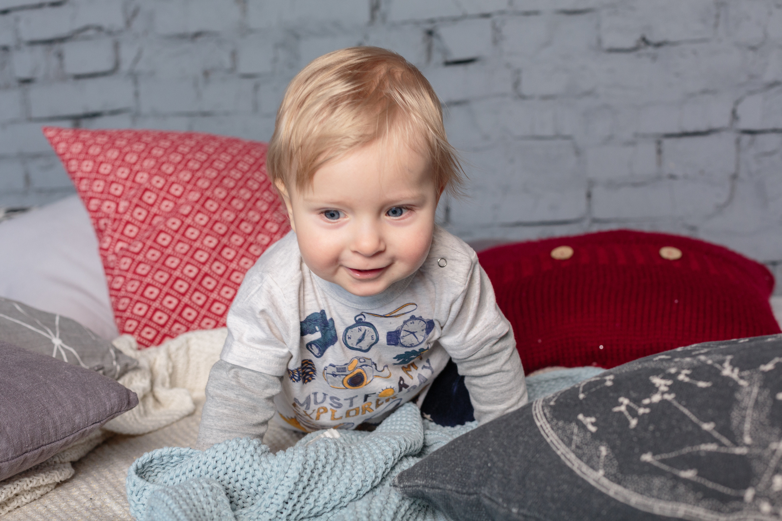 Съемка большой семьи в фотостудии Main. Свадебный и семейный фотограф в Новосибирске Ирина Дорошкова