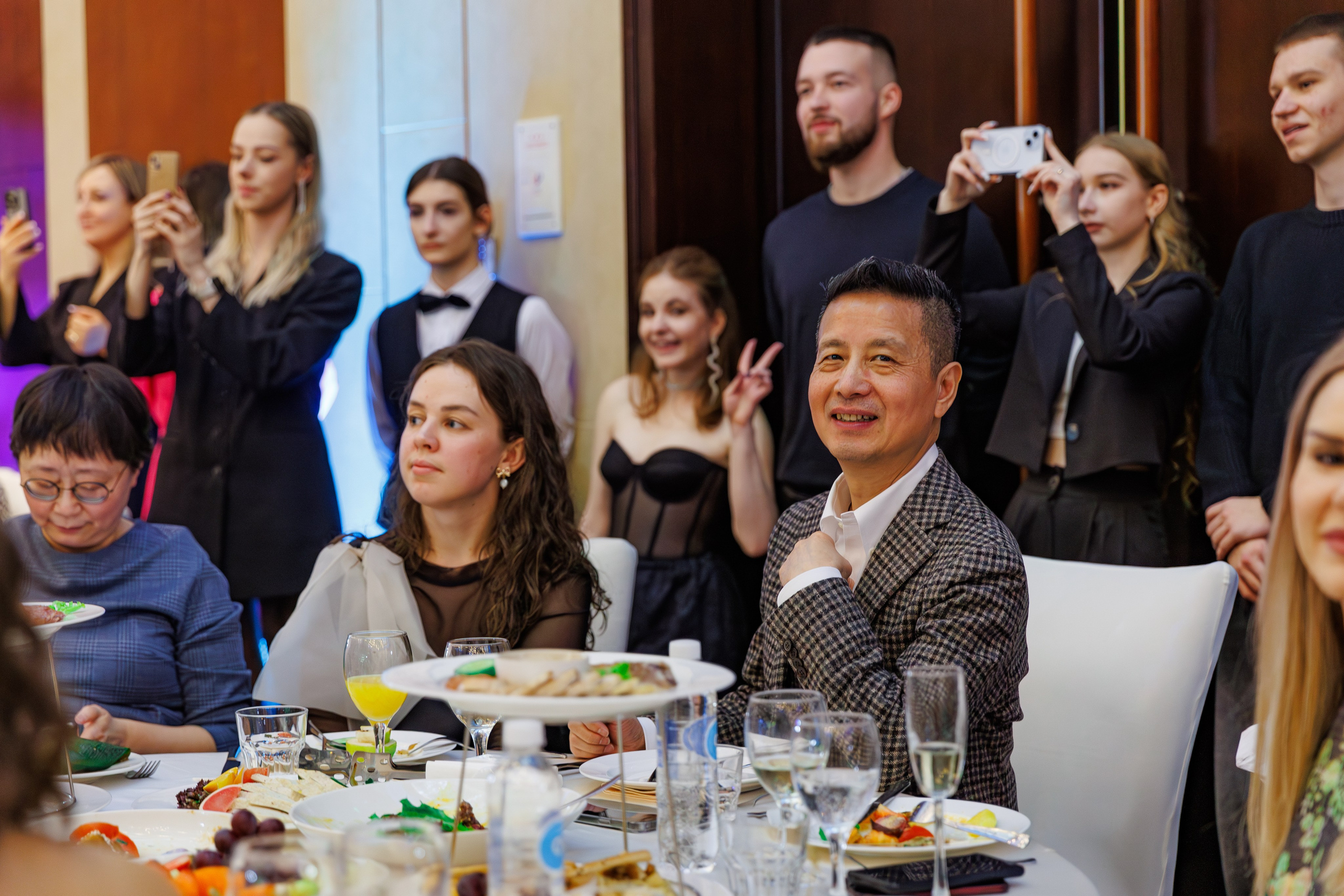 Новогодний корпоратив Отеля «Пекин». Репортажный фотограф Минск ❘ Костецкий Илья ❘ Беларусь