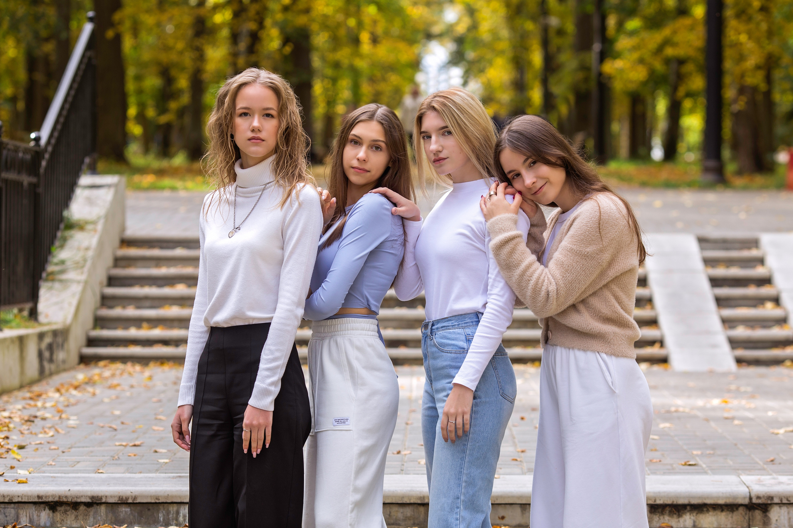 Коллективные фотосъемки для старших классов, в том числе на выпускные альбомы. Главная