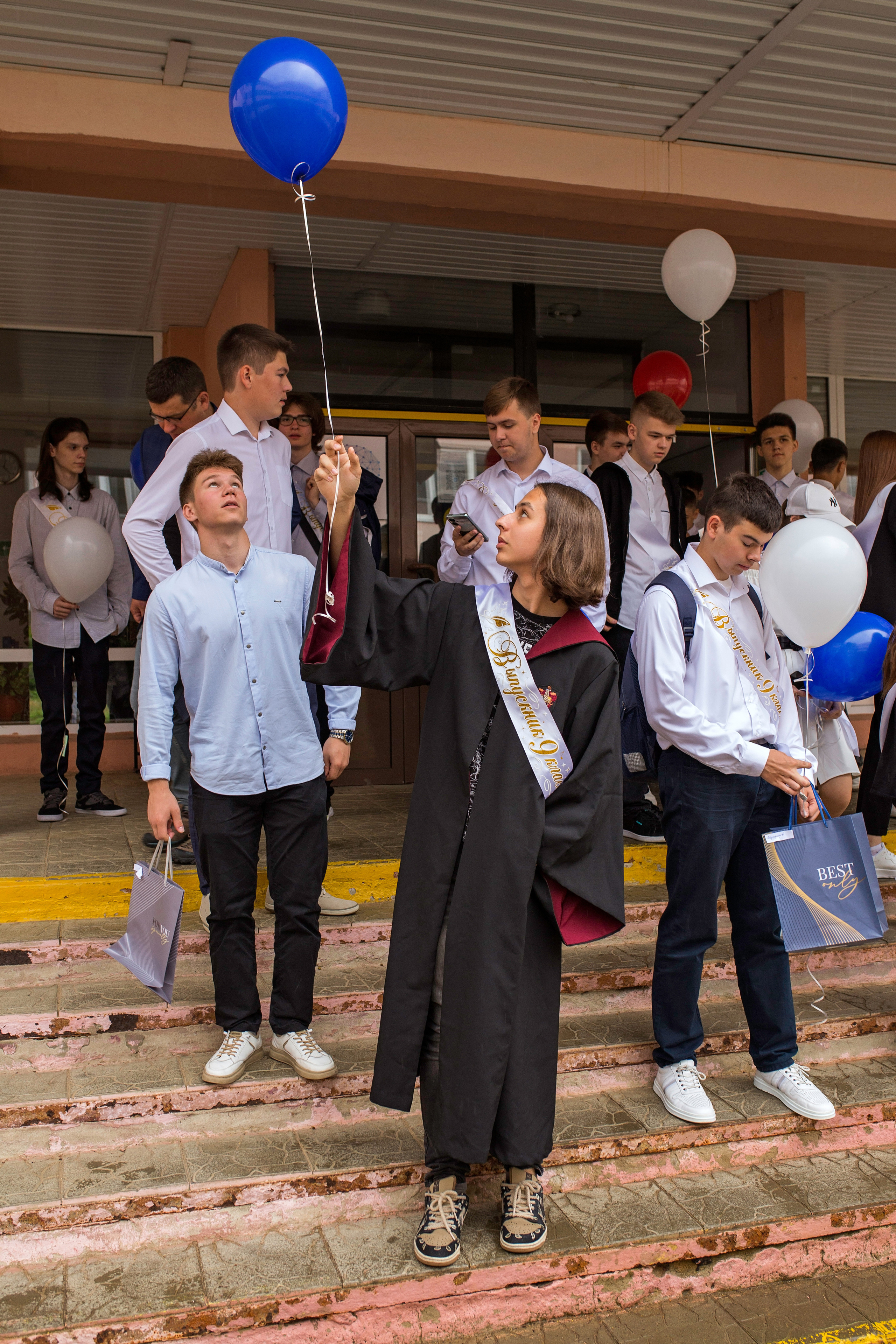 Вручение аттестатов 9 класс Артемий. Главная