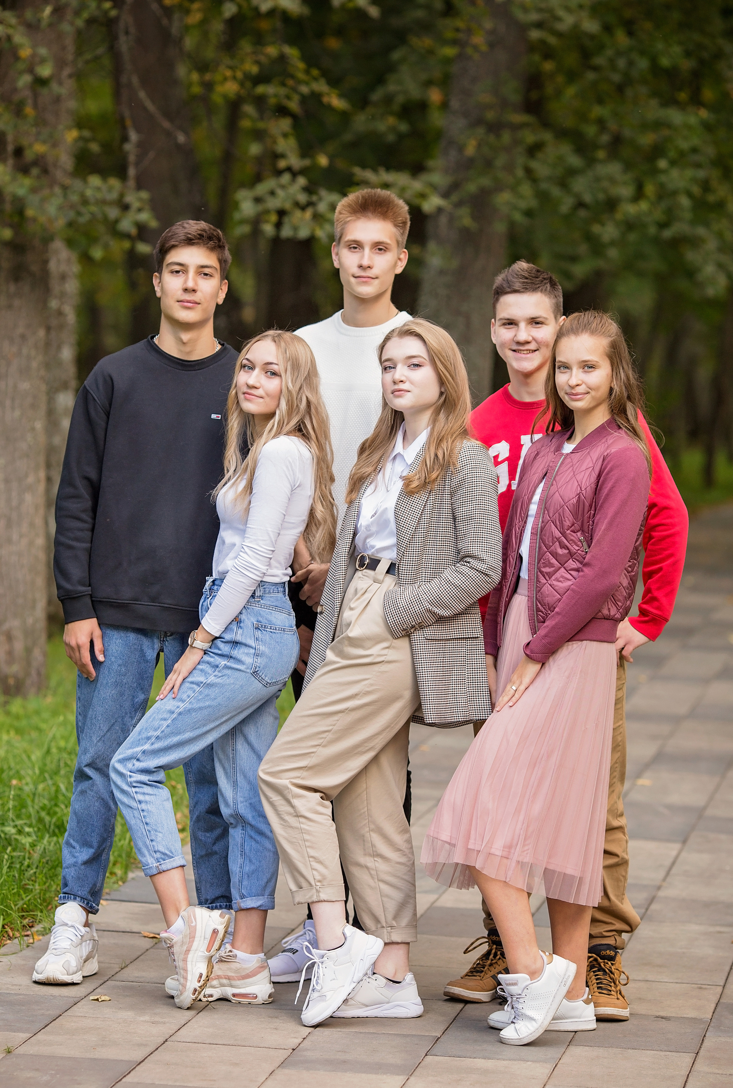 Коллективные фотосъемки для старших классов, в том числе на выпускные альбомы. Главная