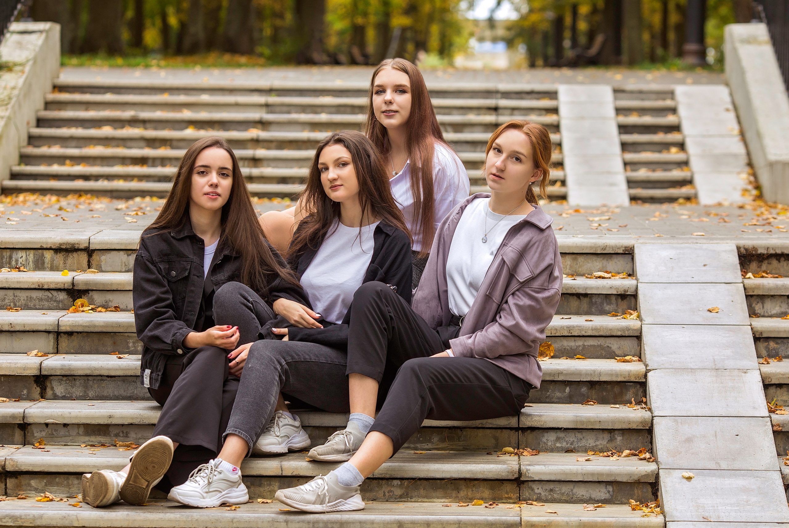 Коллективные фотосъемки для старших классов, в том числе на выпускные альбомы. Главная