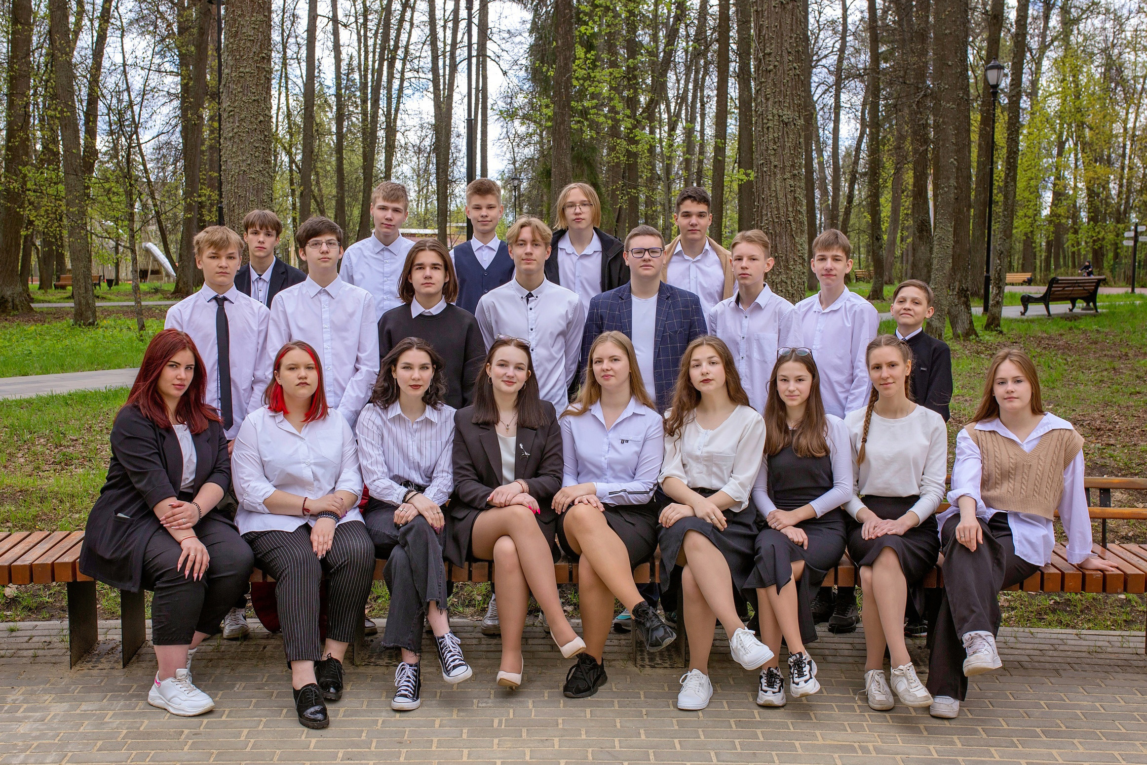 Коллективные фотосъемки для старших классов, в том числе на выпускные альбомы. Главная