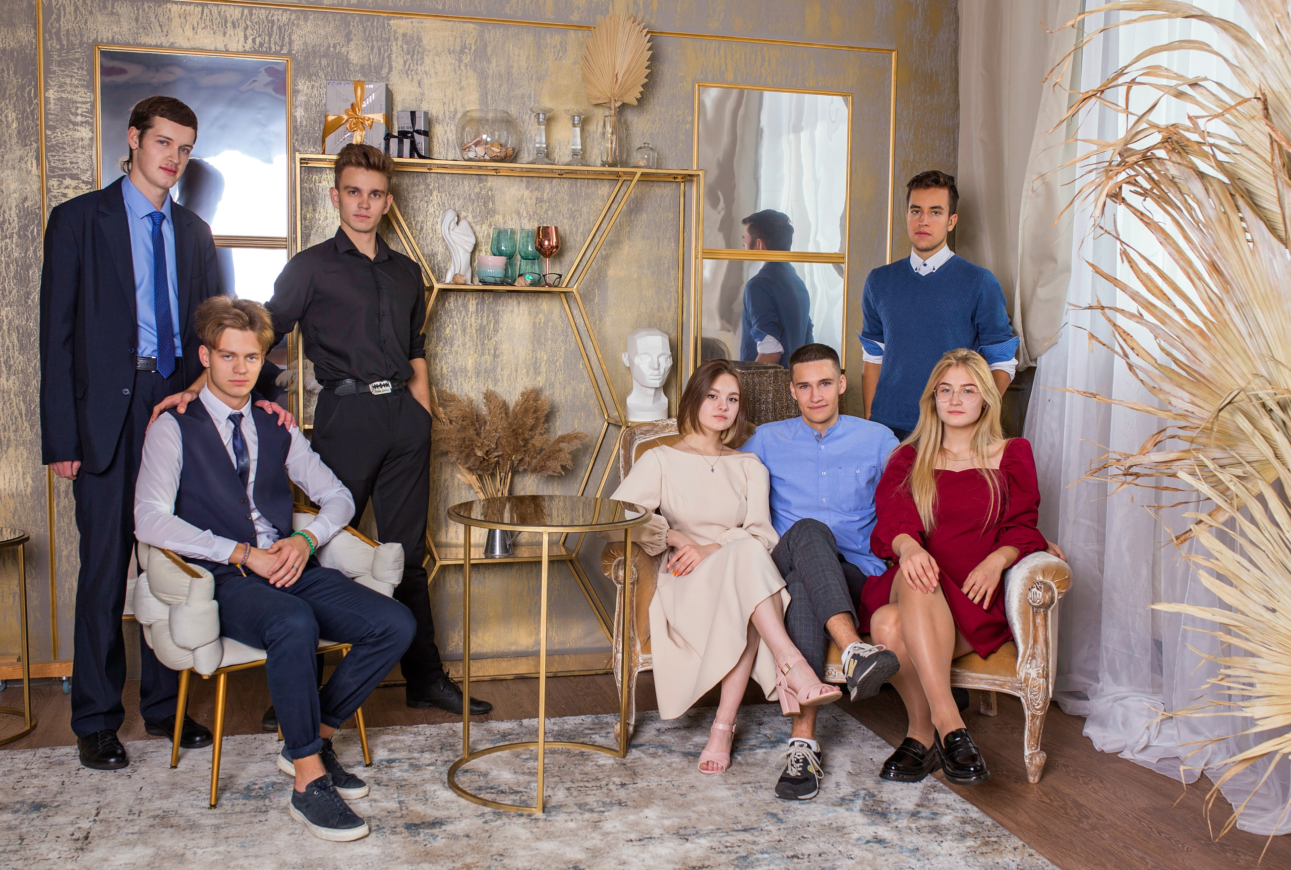 Коллективные фотосъемки для старших классов, в том числе на выпускные альбомы. Главная