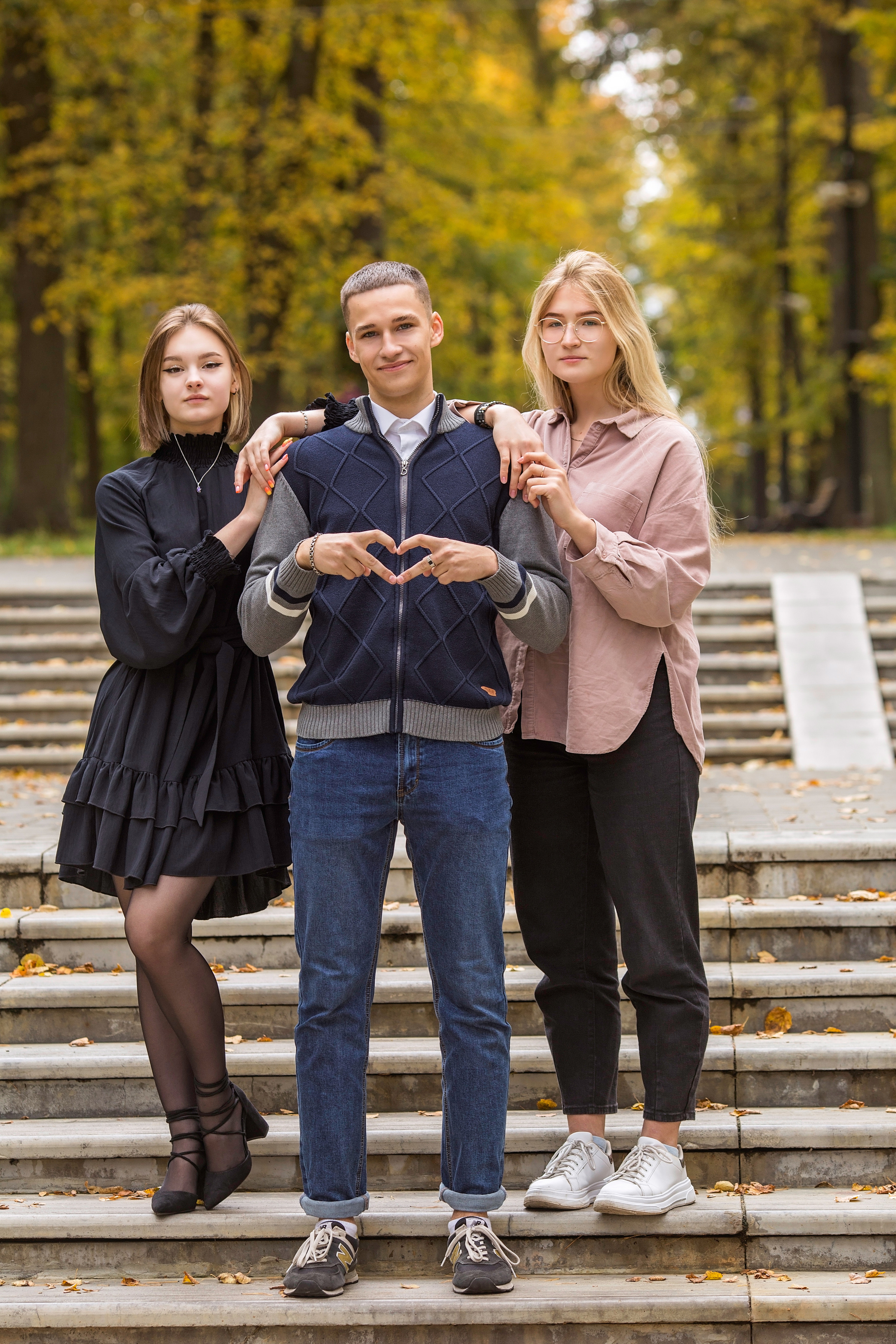 Коллективные фотосъемки для старших классов, в том числе на выпускные альбомы. Главная