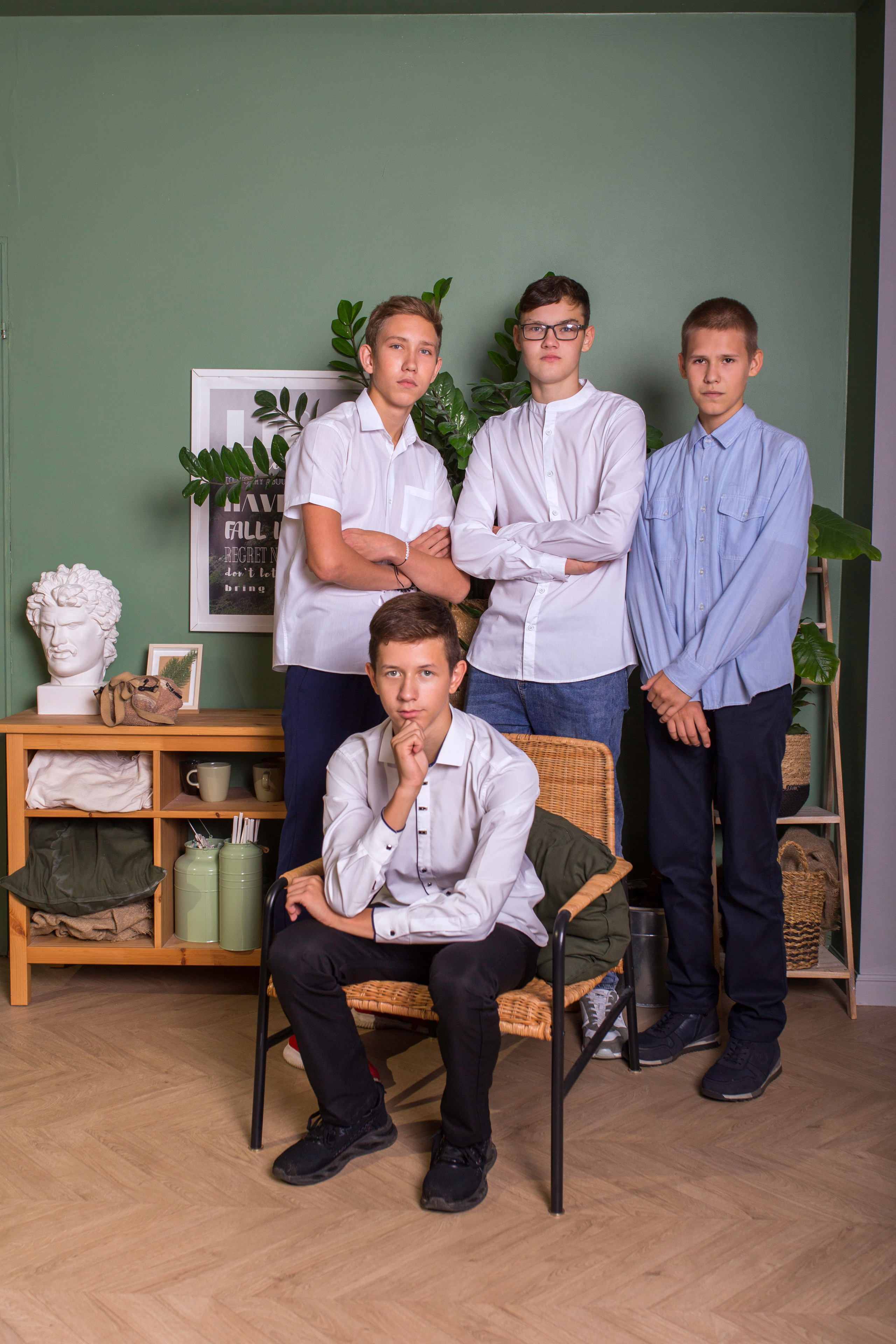 Коллективные фотосъемки для старших классов, в том числе на выпускные альбомы. Главная