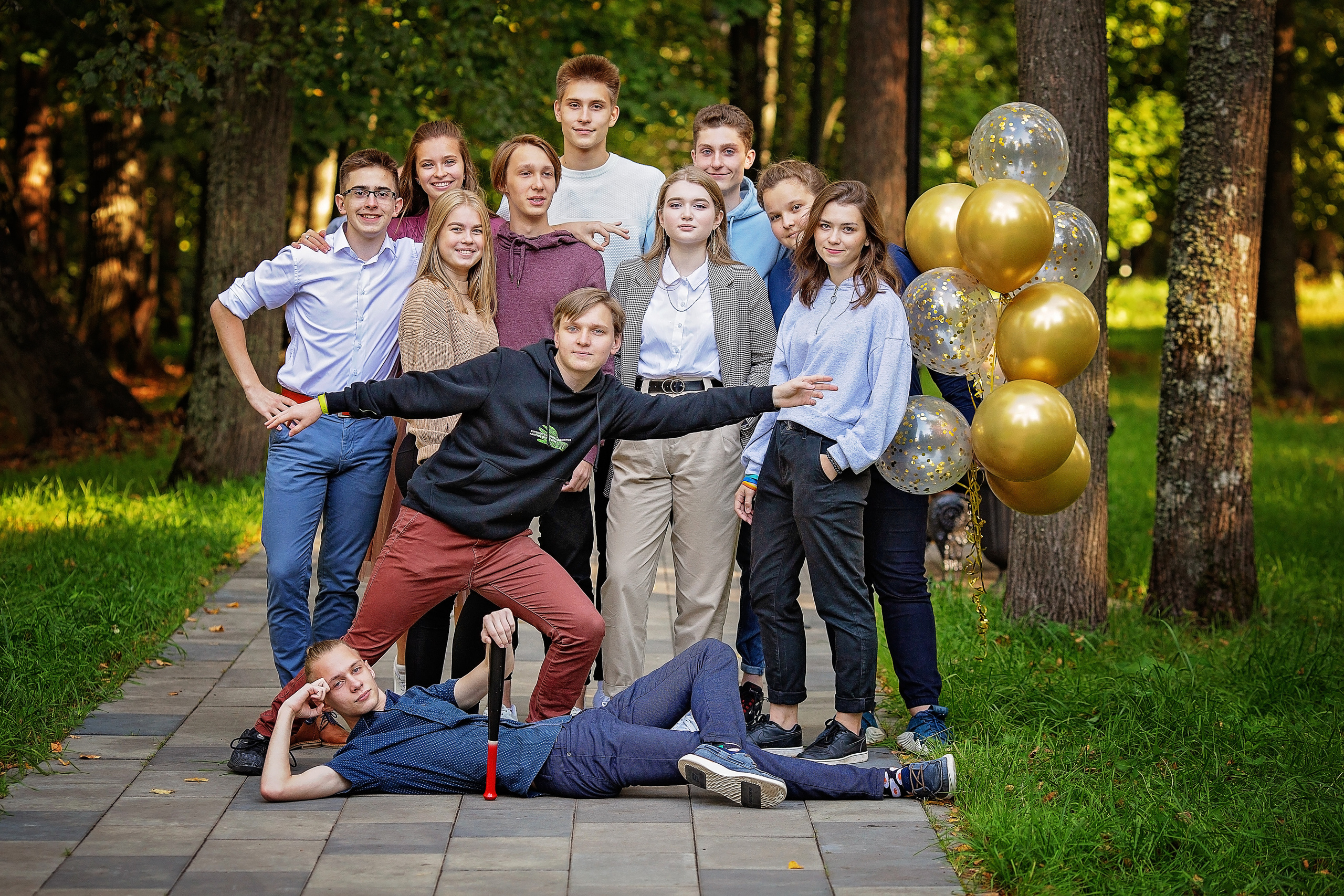 Коллективные фотосъемки для старших классов, в том числе на выпускные альбомы. Главная