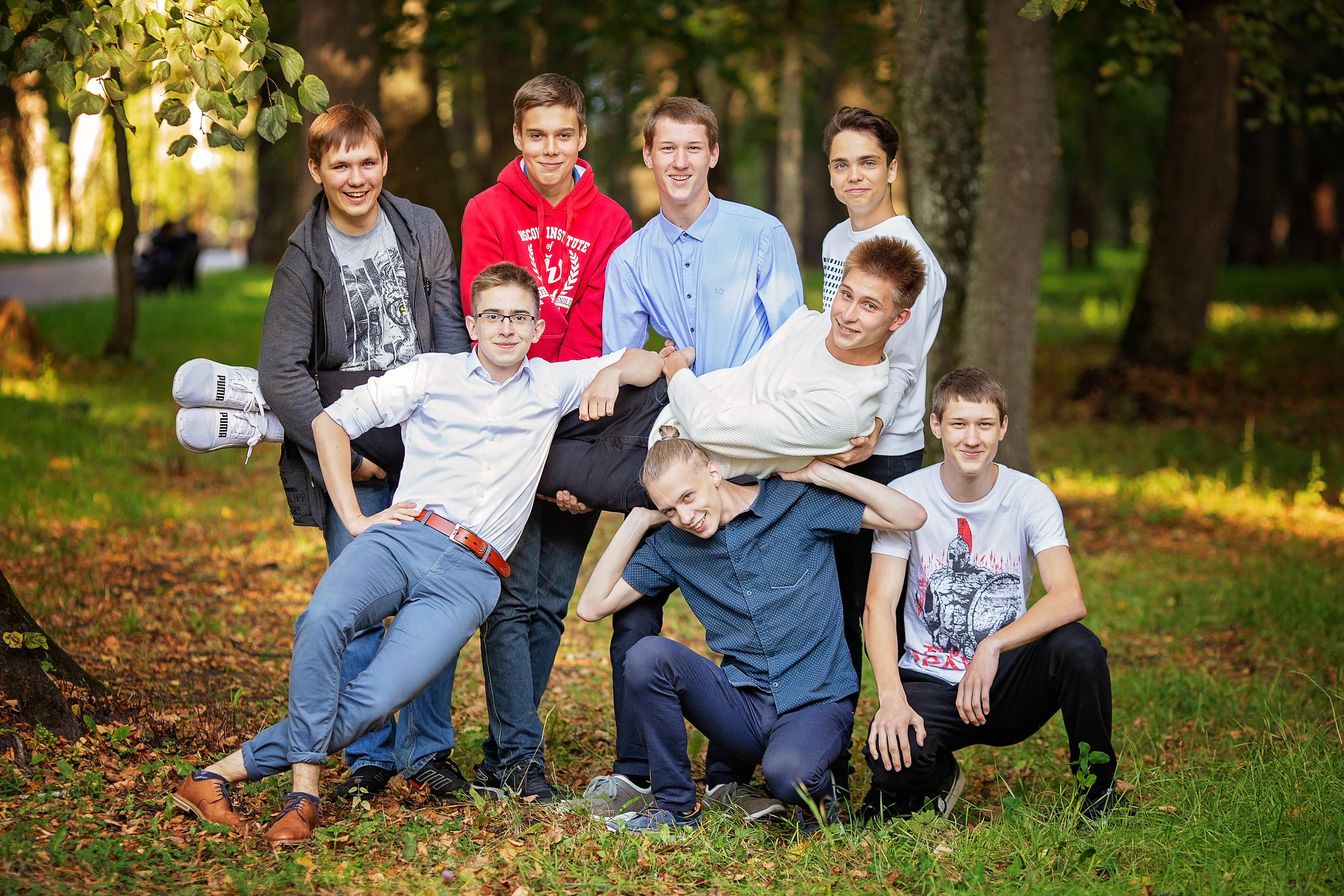 Коллективные фотосъемки для старших классов, в том числе на выпускные альбомы. Главная