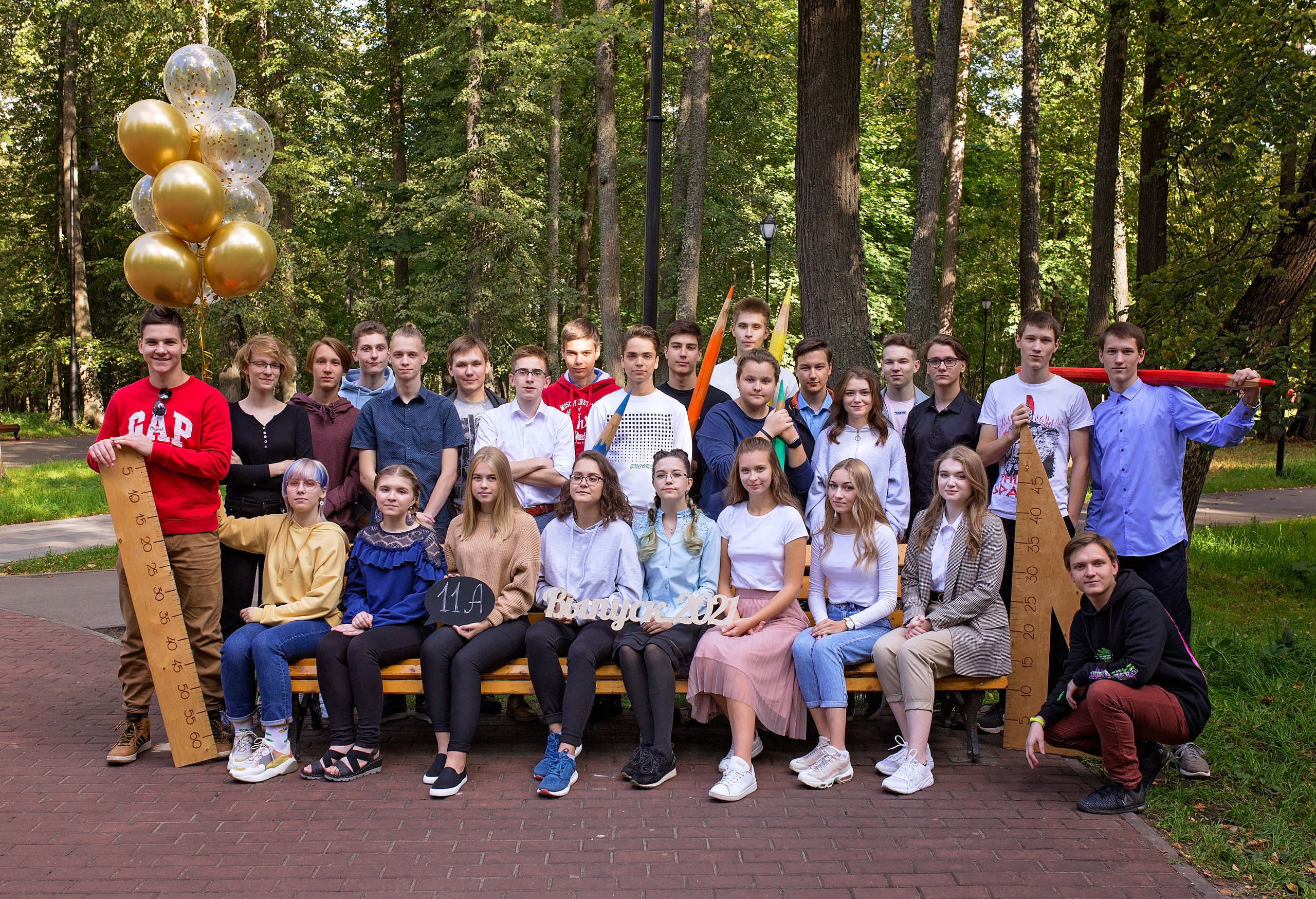 Коллективные фотосъемки для старших классов, в том числе на выпускные альбомы. Главная