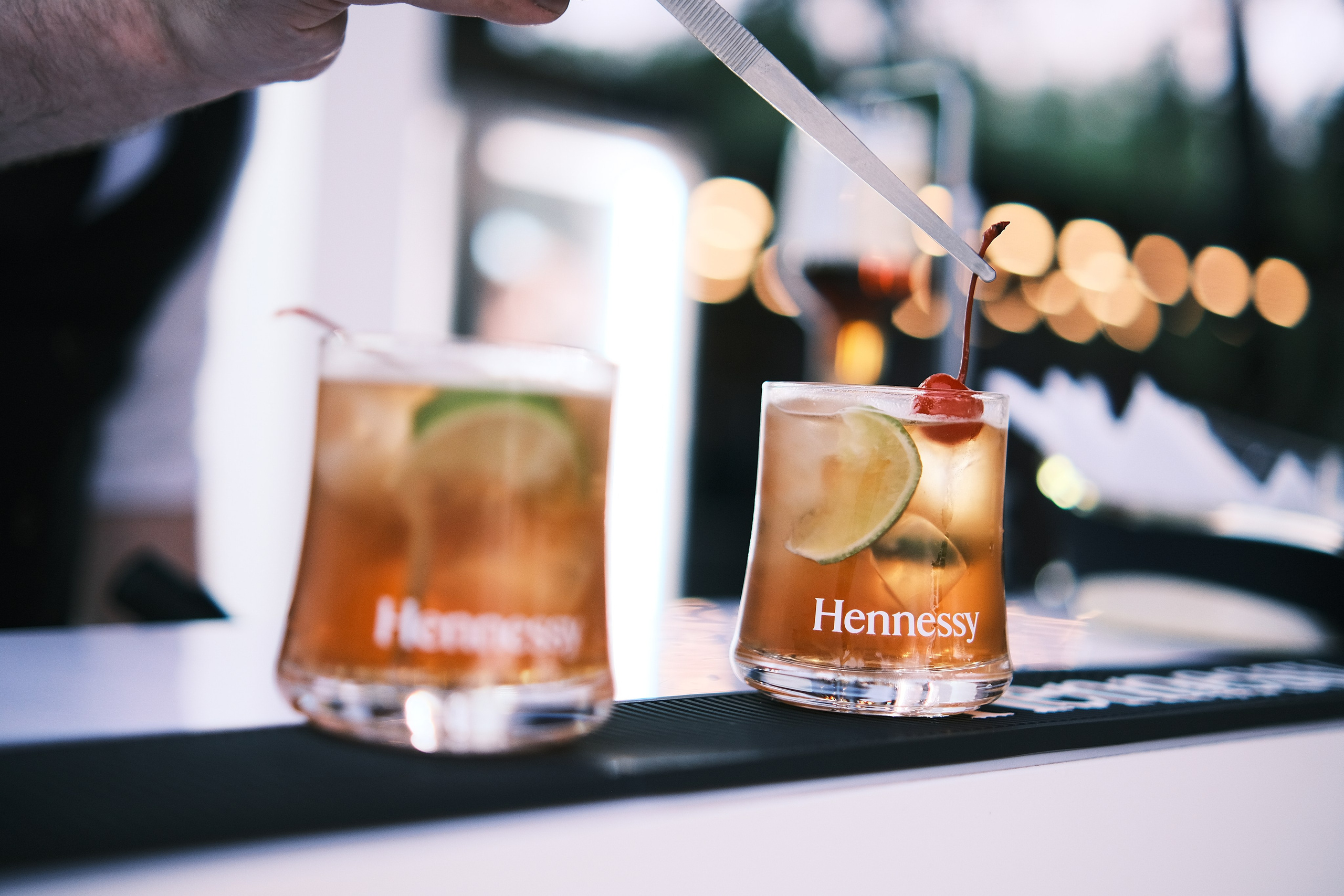 Репортажи. Портреты и репортажные съемки с душой: ваш уникальный момент в объективе Руфата, профессионального фотографа Алматы