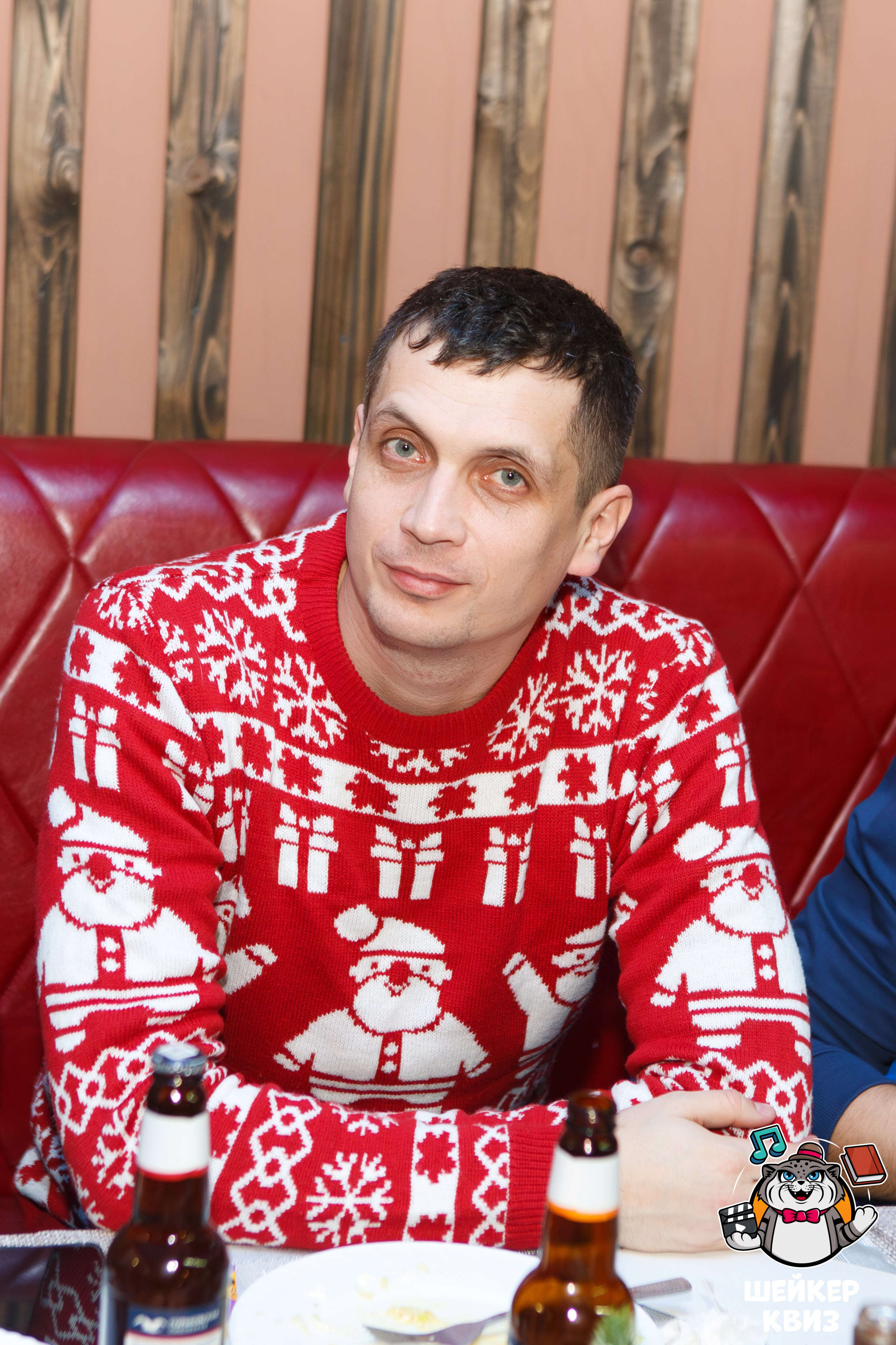 Профессиональный фотограф запечатлел радостный момент новогодней викторины в Мценске