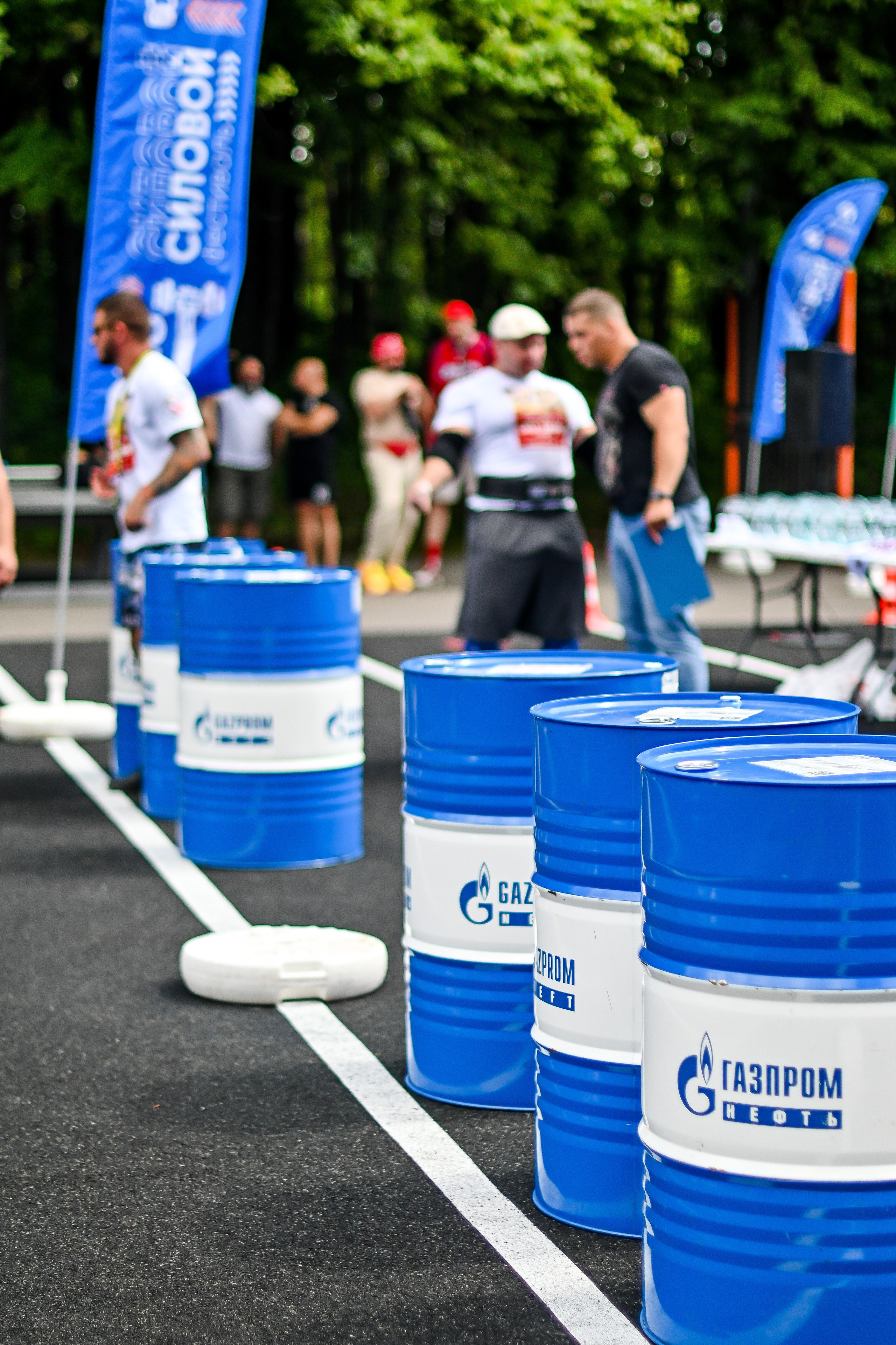 СТРОНГ. Фотограф для бизнесконтента, репортажей и семейного альбома в Москве