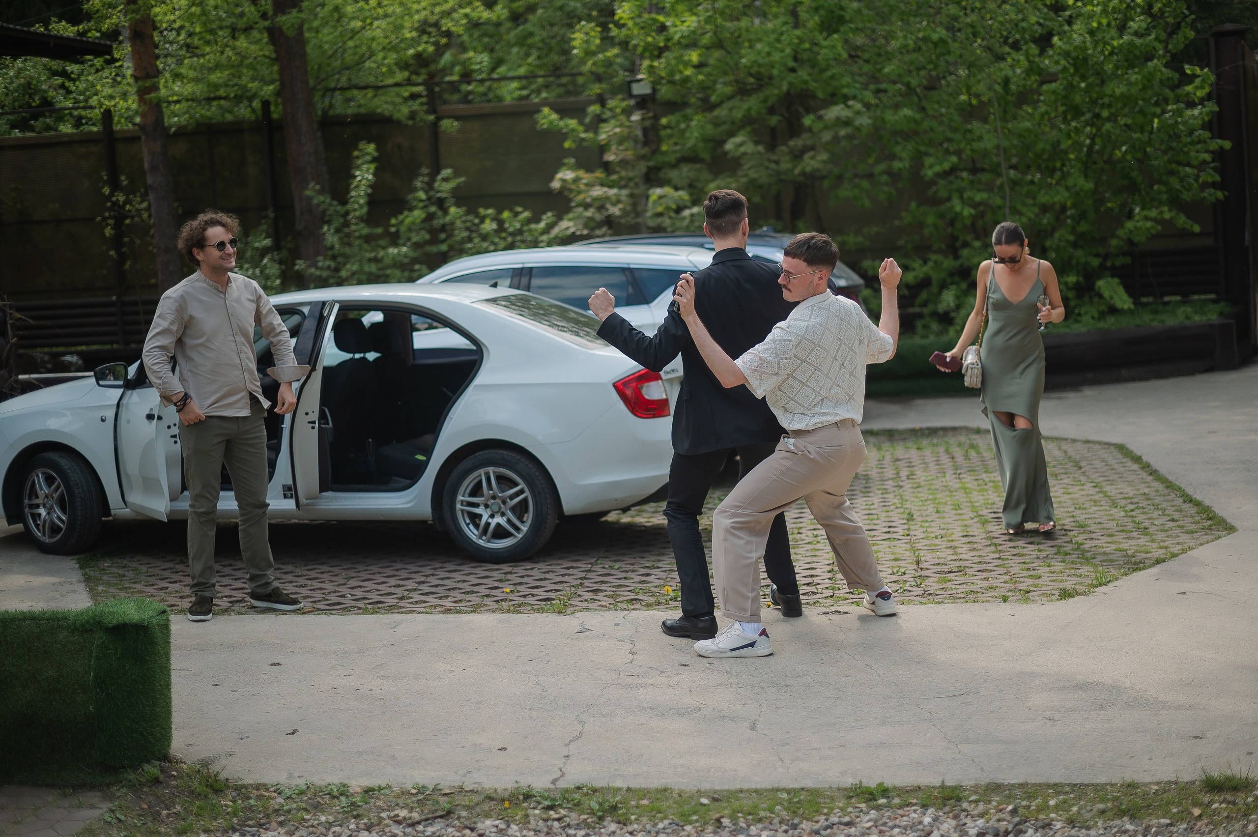 Динамичная свадьба где гости были активными участниками праздника. Свадебный фотограф в Ярославле Денис Медоваров