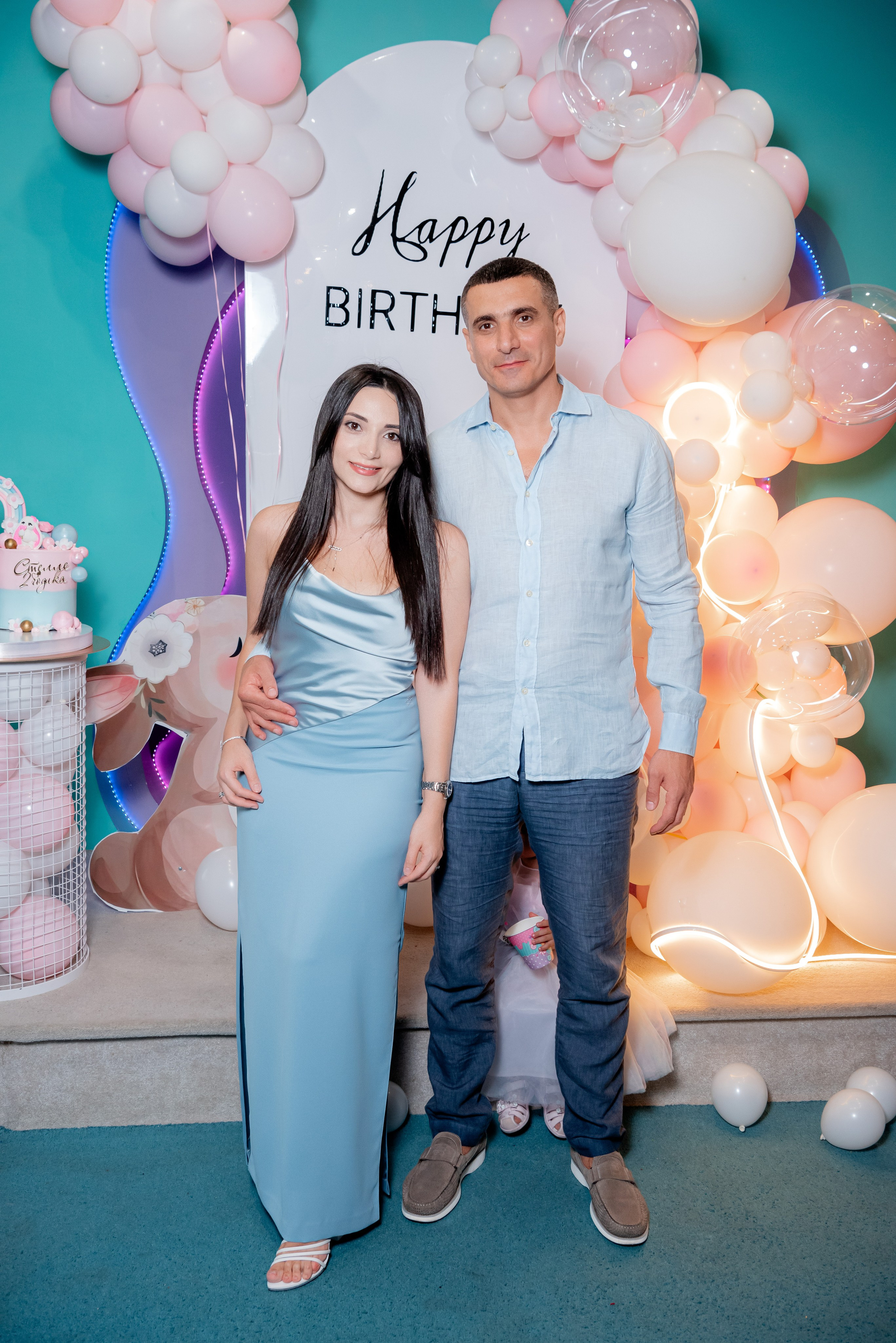 ДР Рая и Стелла в детская комната Сказочный Отель. Фотограф в Волгограде и Волжском Александр Горбань