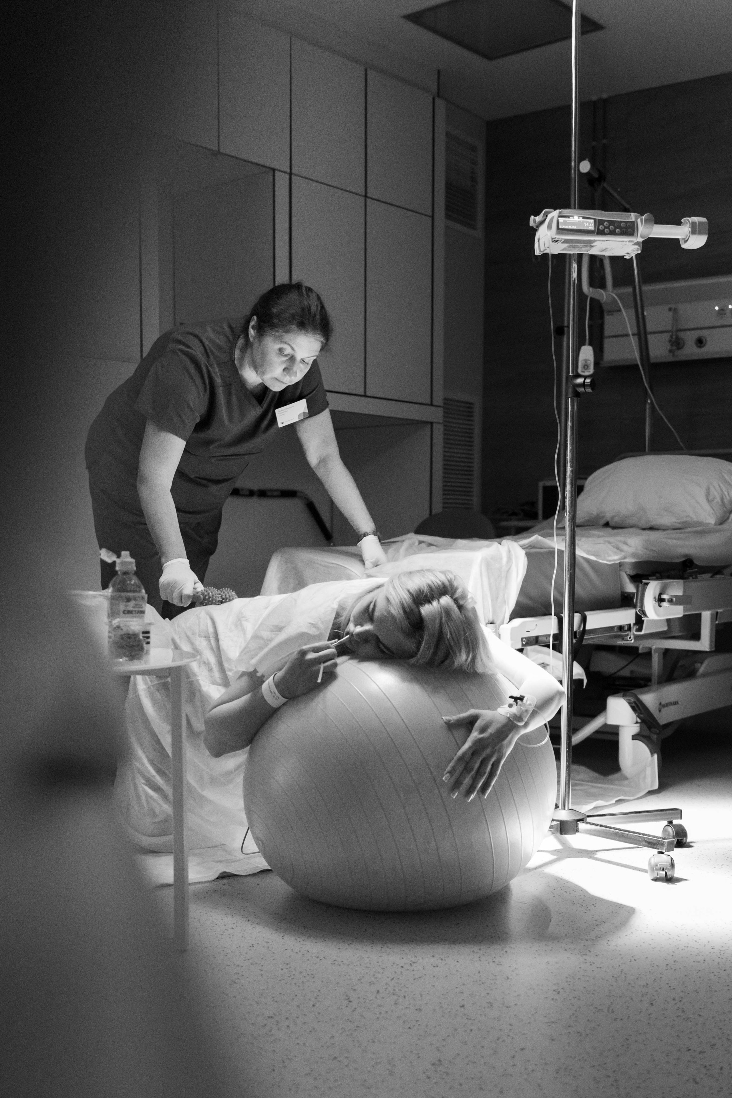 Съёмка родов. Анастасия Воропаева — фотограф на роды СПб