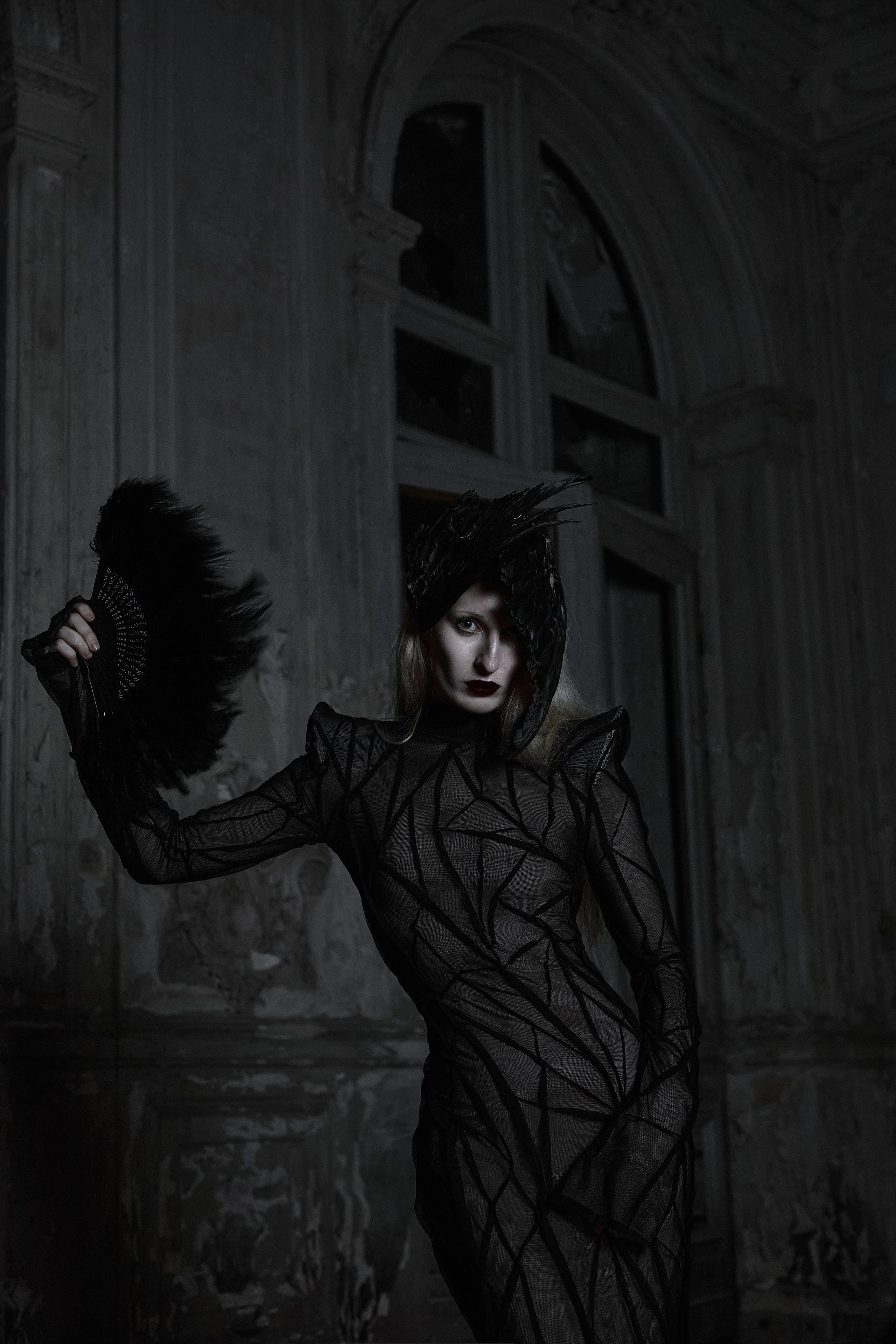 REL. Фотограф для брендов Любовь Батина (Спб/Мск)