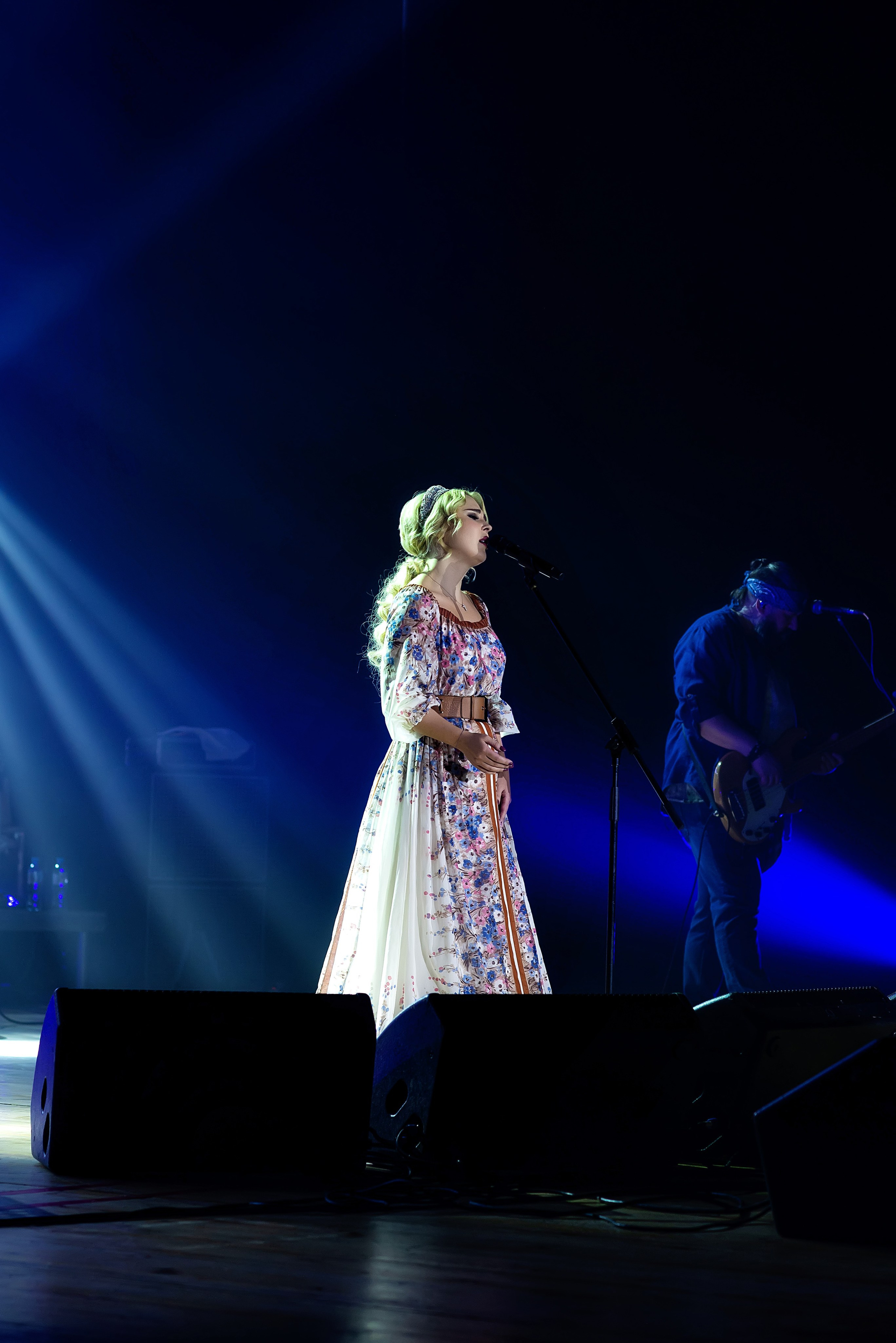 Концерт Пелагеи. Школьный, фэшн фотограф в Тюмени и в России Ирина Королева