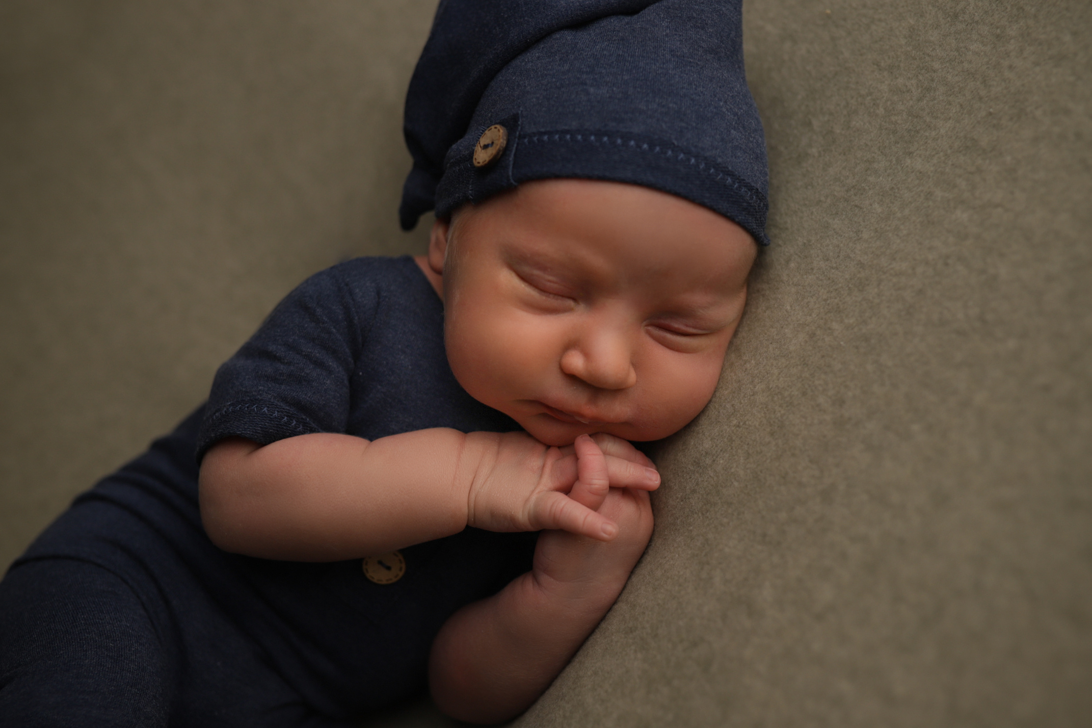 Иван 2 недели. Фотограф новорожденных Екатеринбург