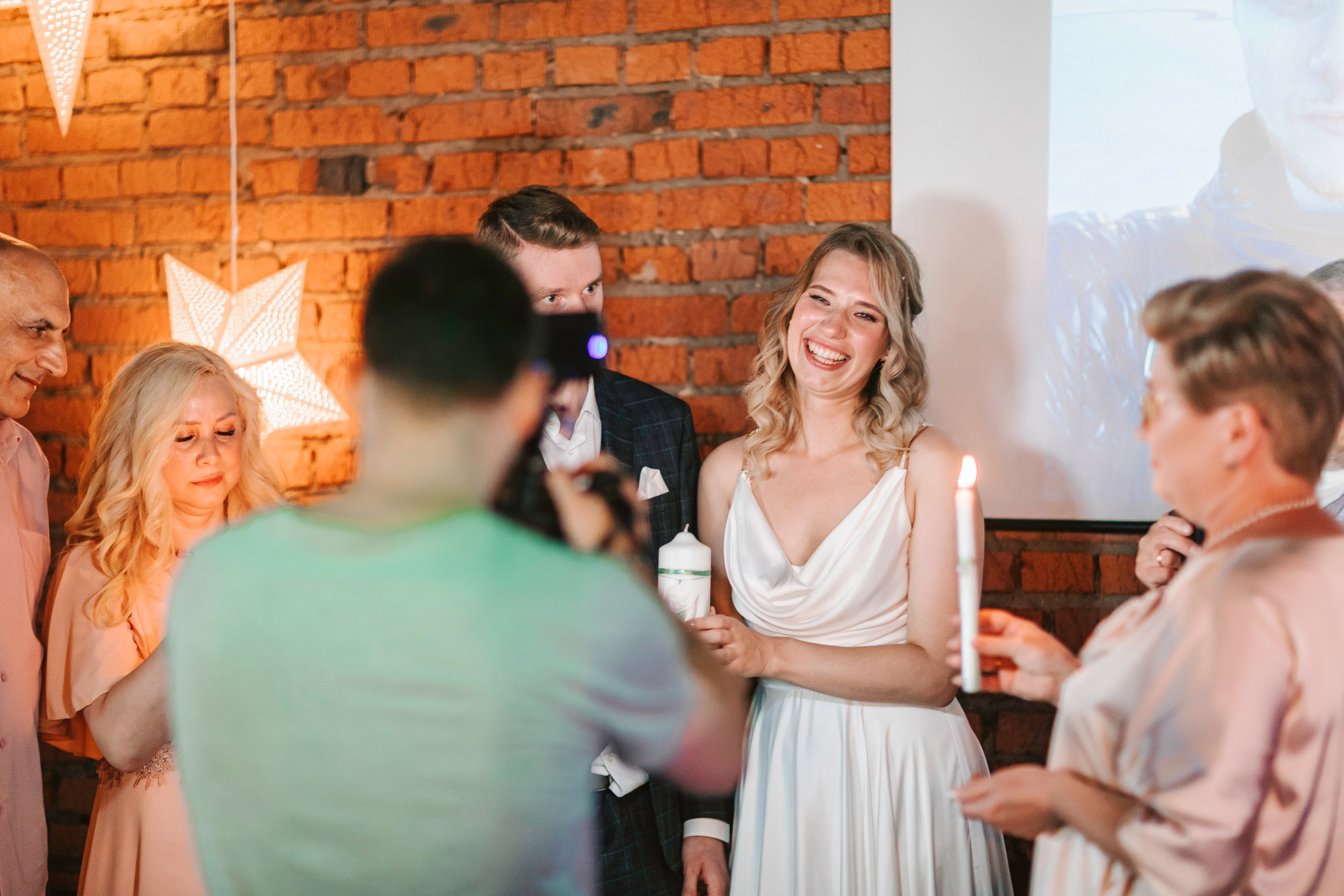 С ЛЮБОВЬЮ, ТИНДЕР