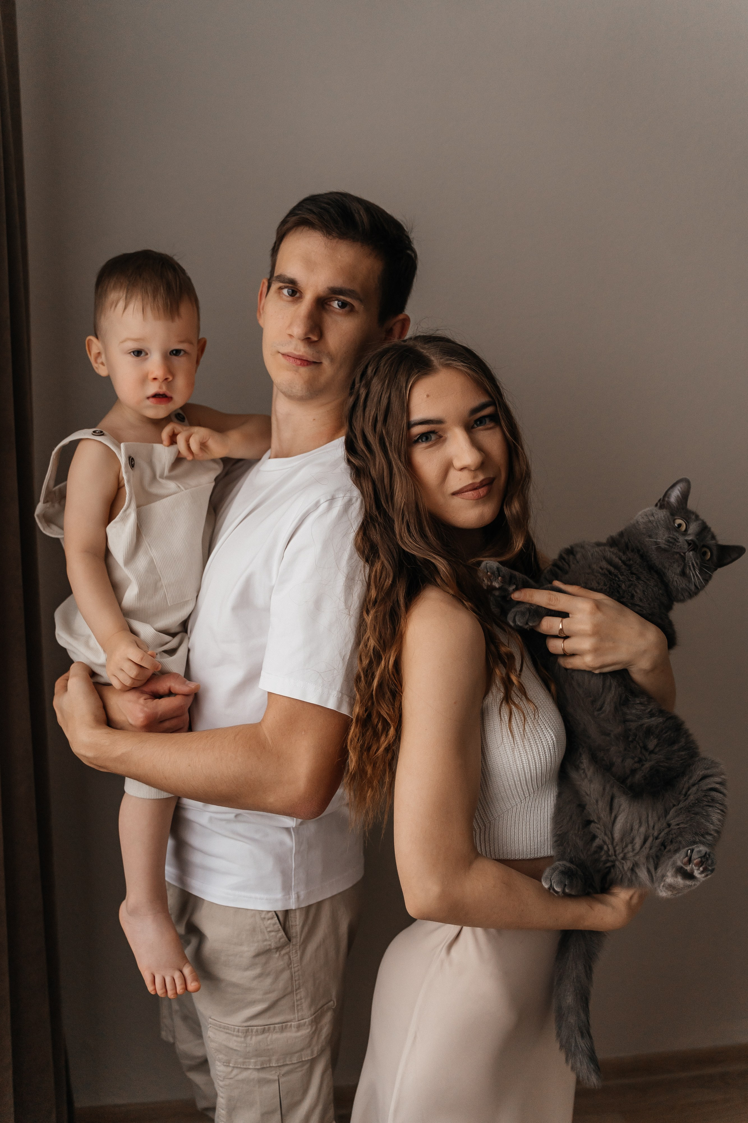 Вадим, Юля и Мирон. Волик Мария