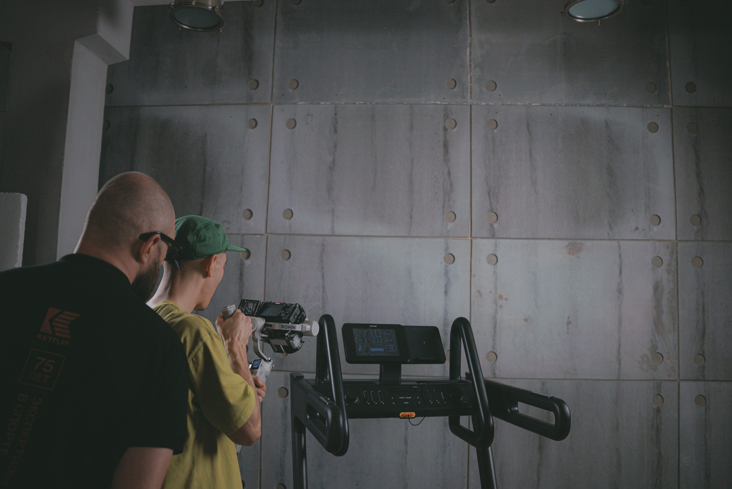 Behind the scene. Bivol images