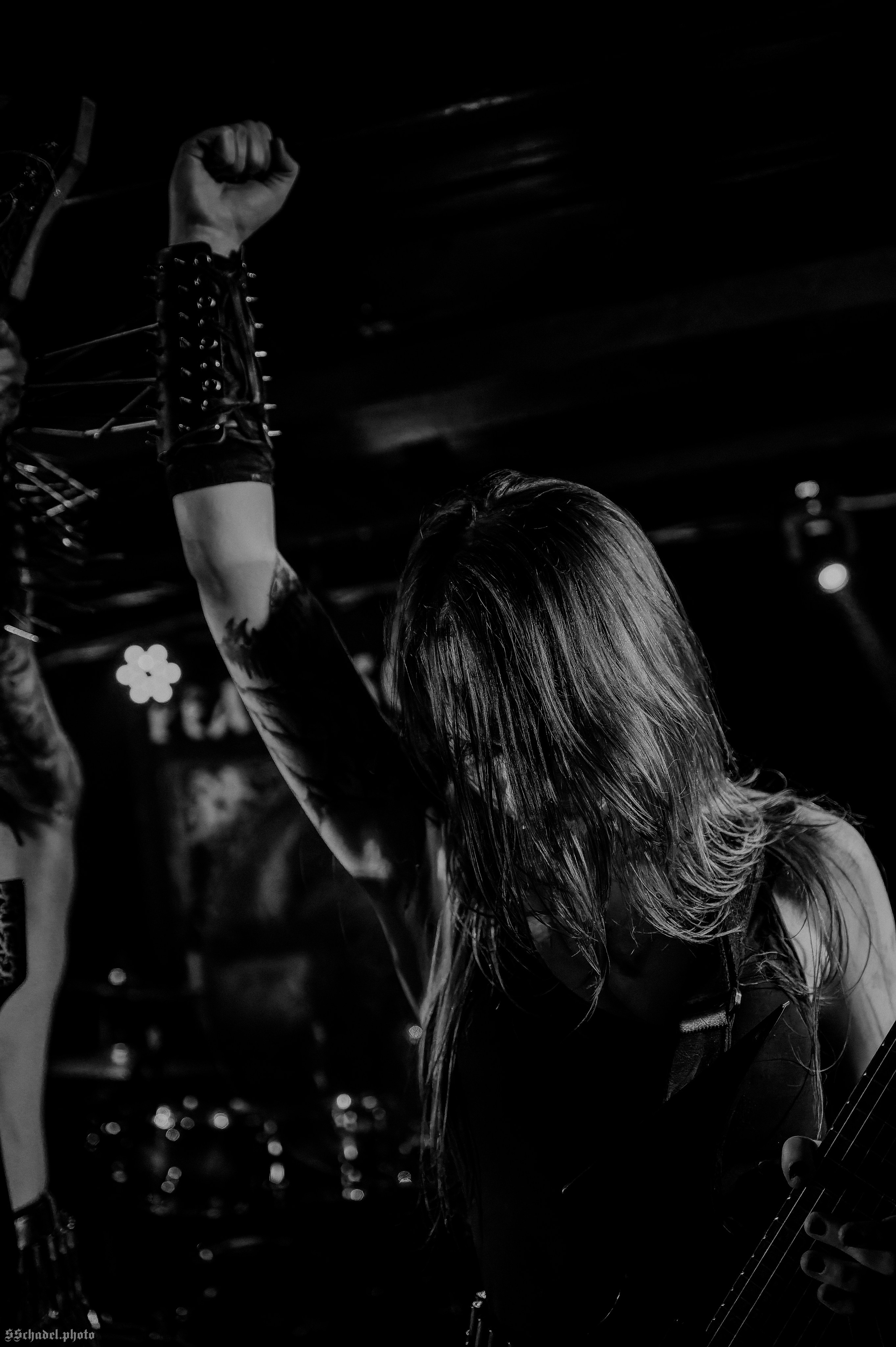 Frostlagte Måne 18.10.25. We will make everything metal!