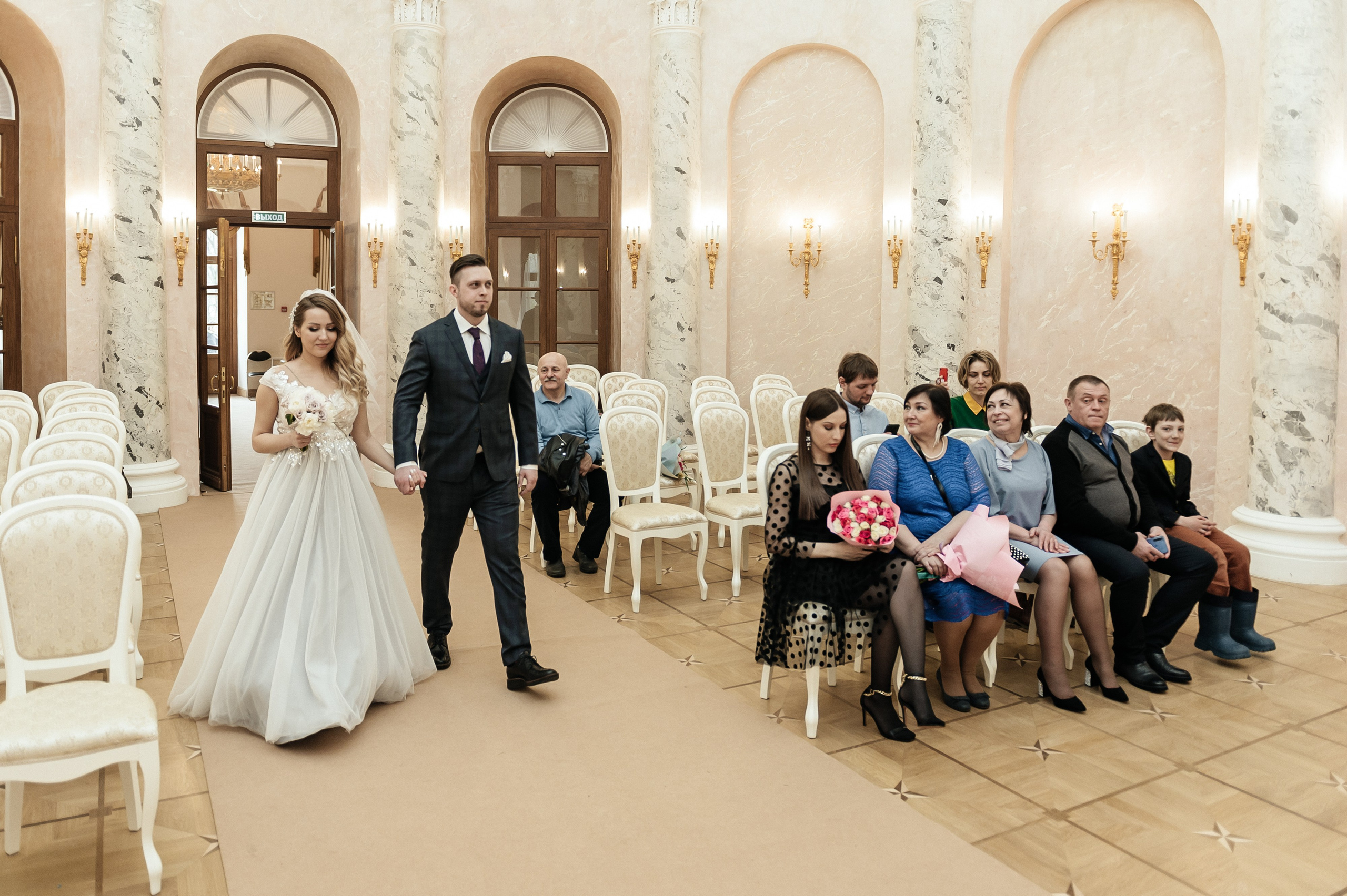 Регистрация брака и свадебная фотосессия в музее-заповеднике Остафьево. Свадебный фотограф Москва — Сергей и Татьяна