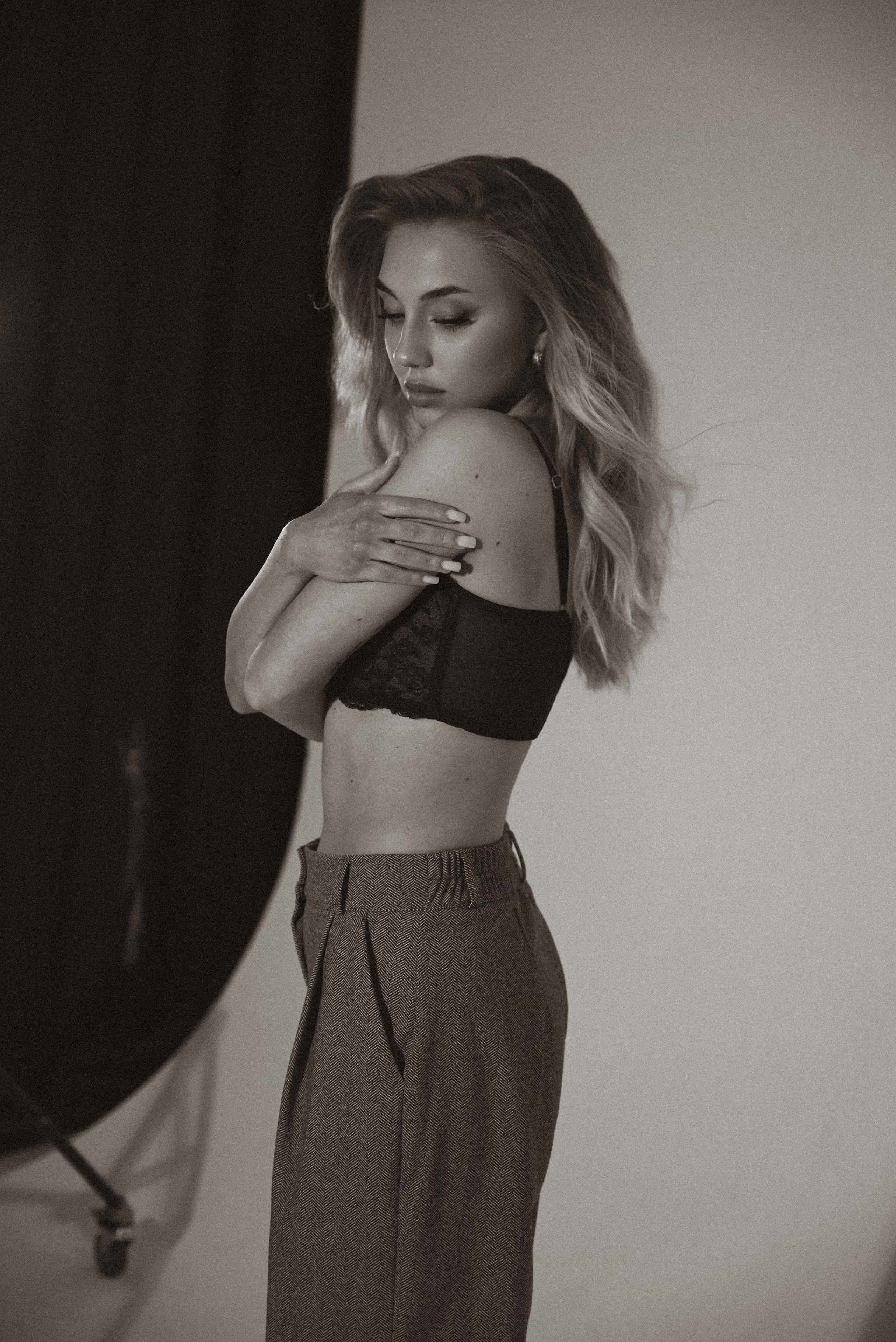 ЧБ. Индивидуальная женская съемка