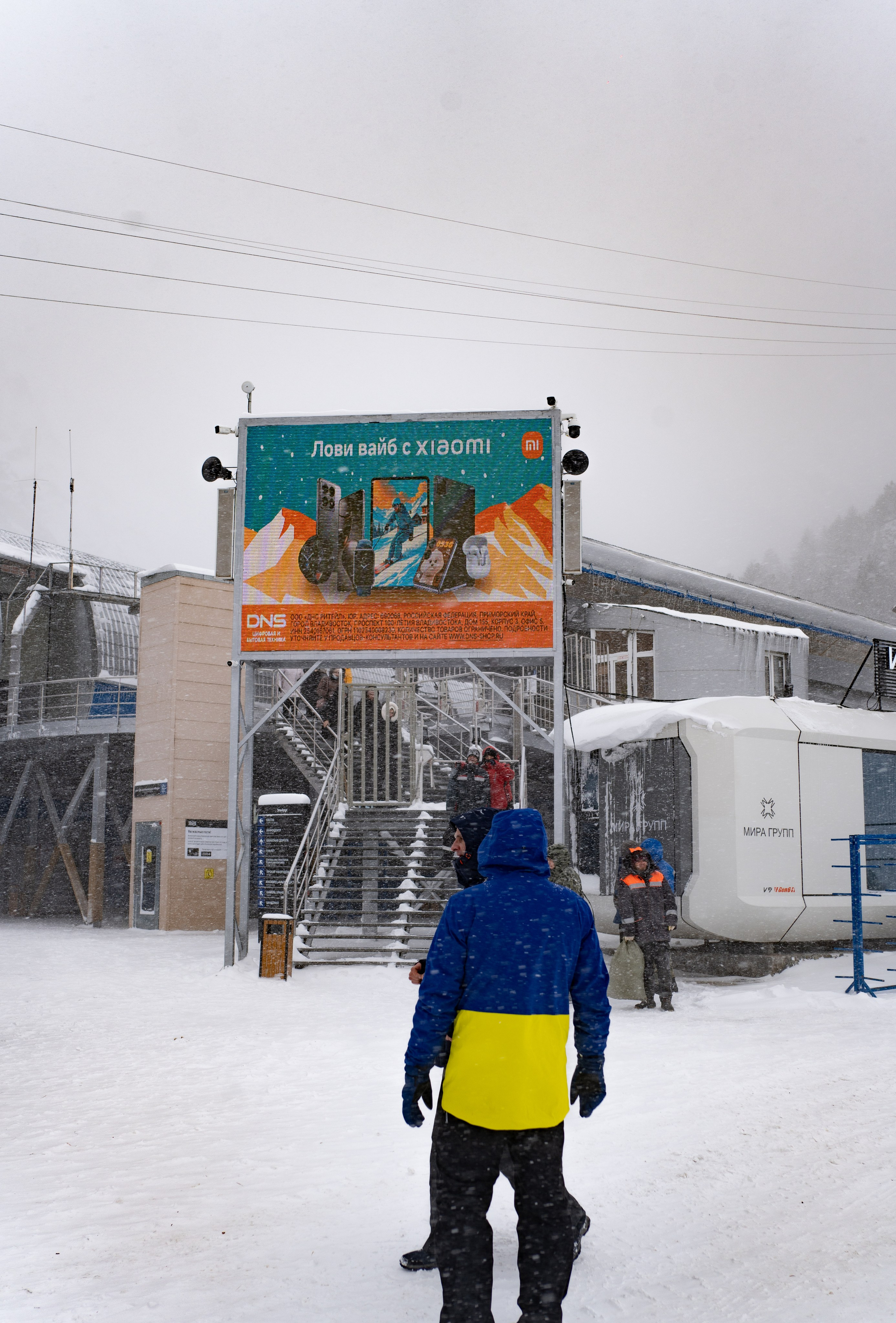 Съёмка рекламных баннеров на канатке Эльбрус для ДНС-Xiaomy. Фотограф, видеограф Пятигорск, Ставрополь, Ессентуки, Petlyakovs_photo
