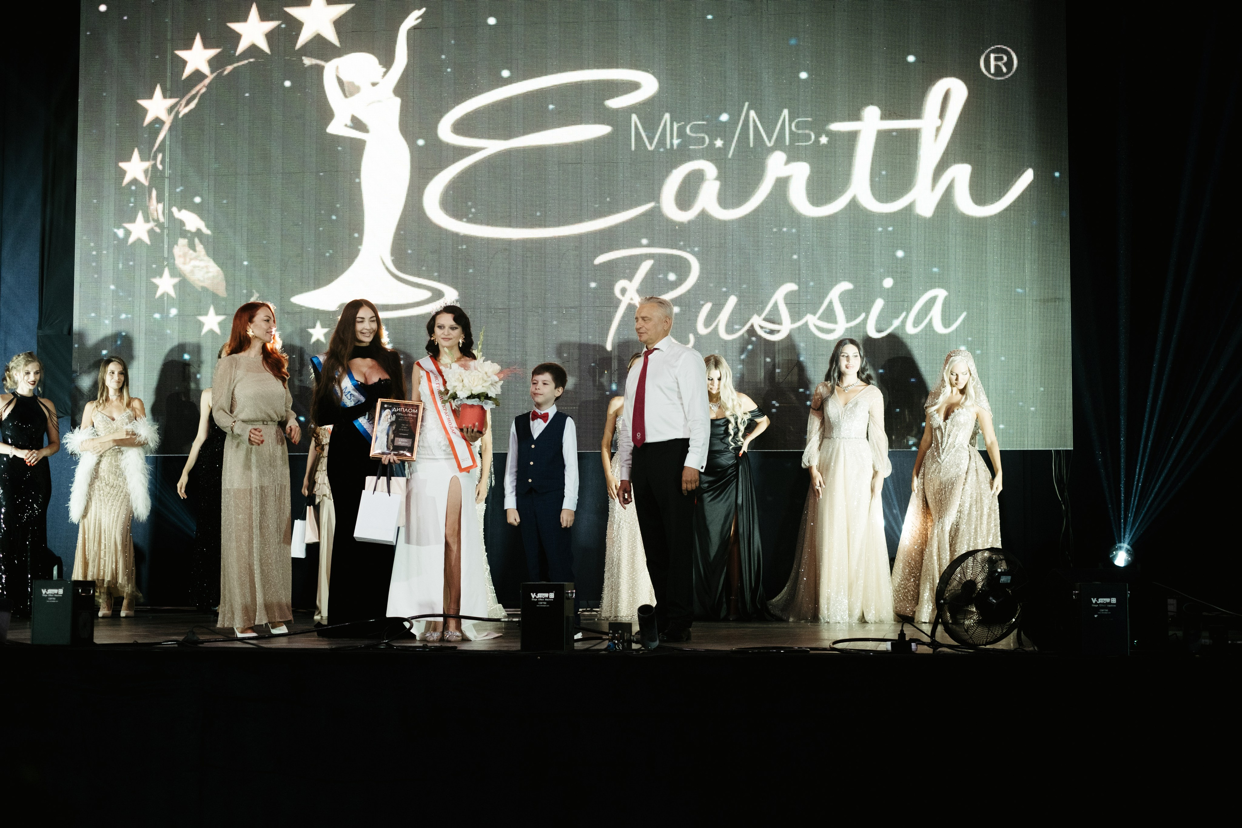 Мисс и Миссис Россия Земли Краснодар 2025 программа. Свадебный и репортажной фотограф Денис Ожигин в Краснодаре и Краснодарском крае