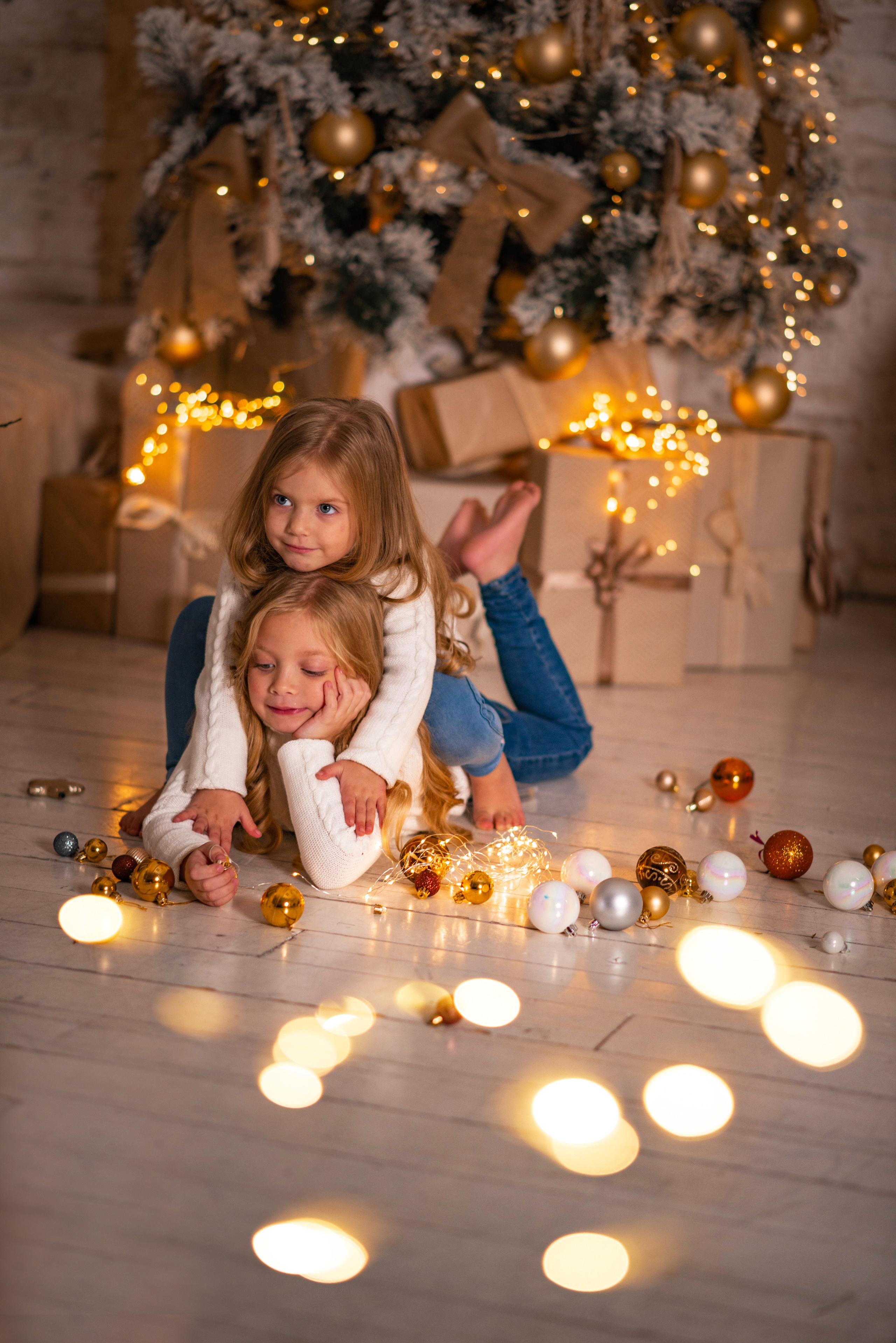 Вечерняя новогодняя фотосессия в студии. Семейный и свадебный фотограф в Абакане Юлия Су