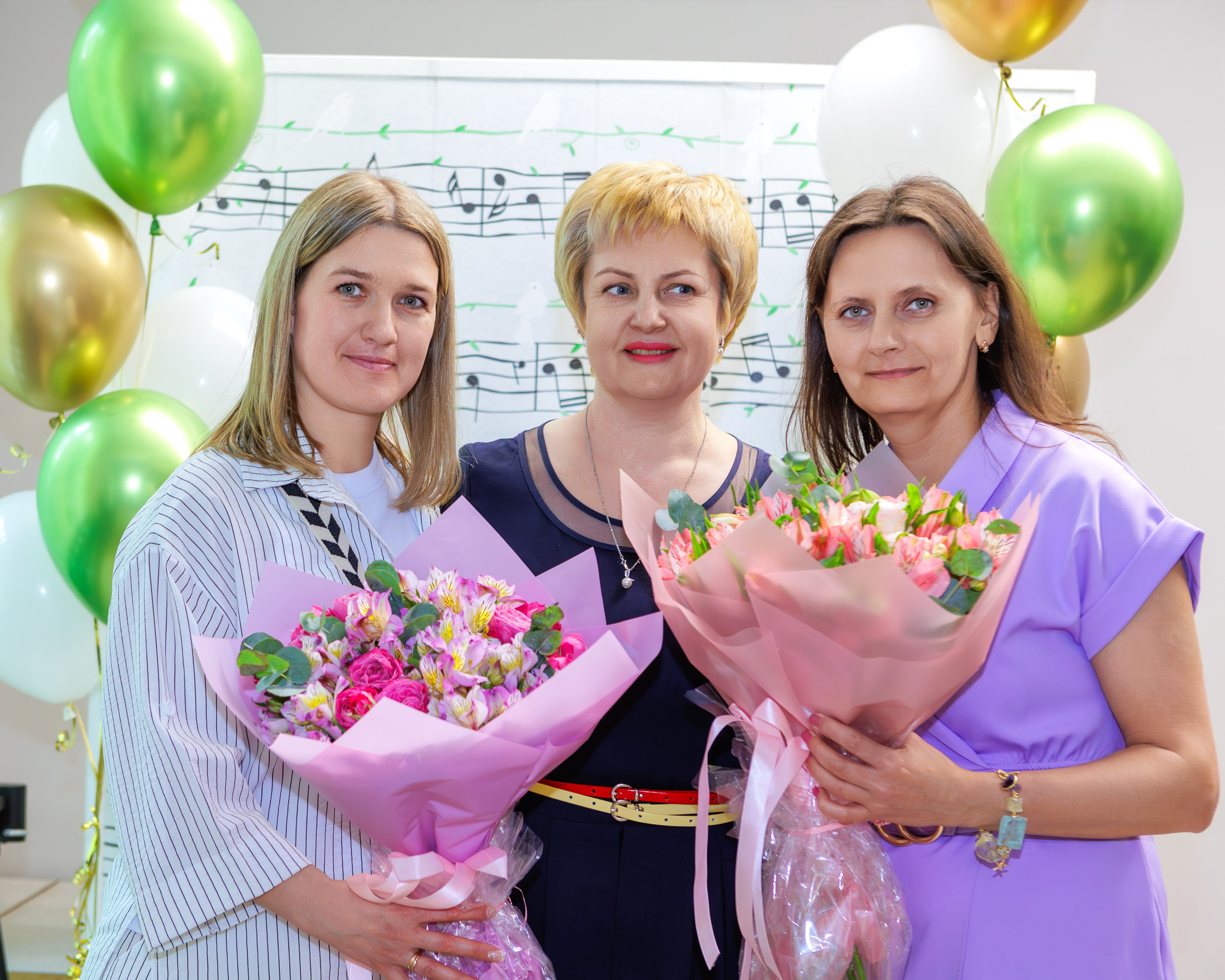 Вручение дипломов в Детской музыкальной школе имени Н. П. Будашкина. Выпускные альбомы и школьный фотограф в Подольске, Троицке, Щербинке, Москве и Московской области