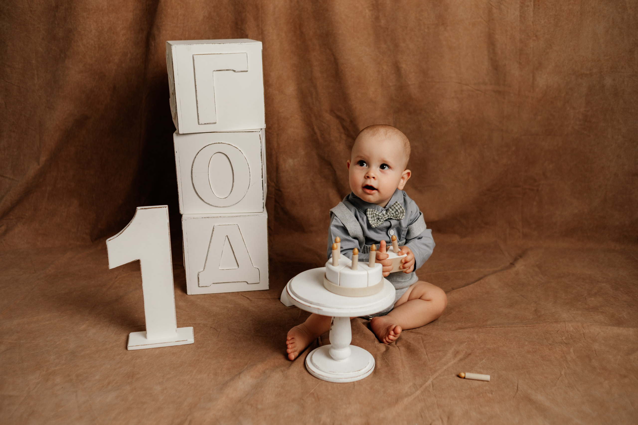 Годики. Фотограф новорождённых семейный фотограф Томск Елена Каплина