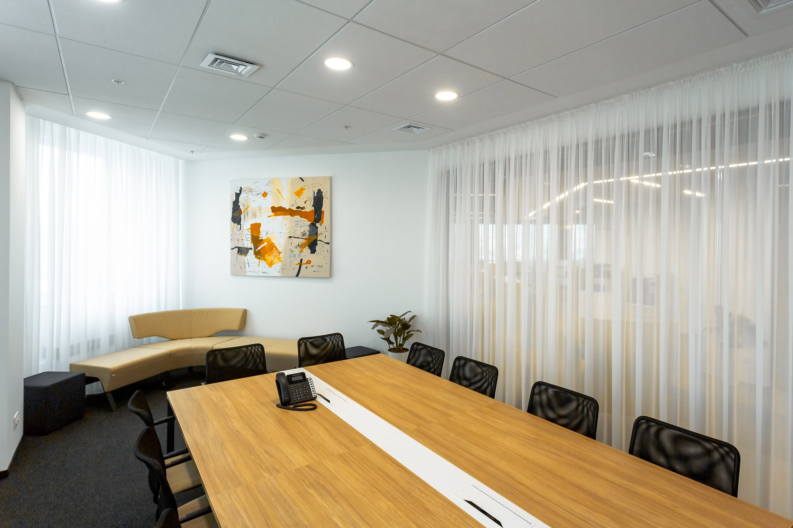 Mercure space. Репортажный фотограф в Алмате Чумаков Георгий