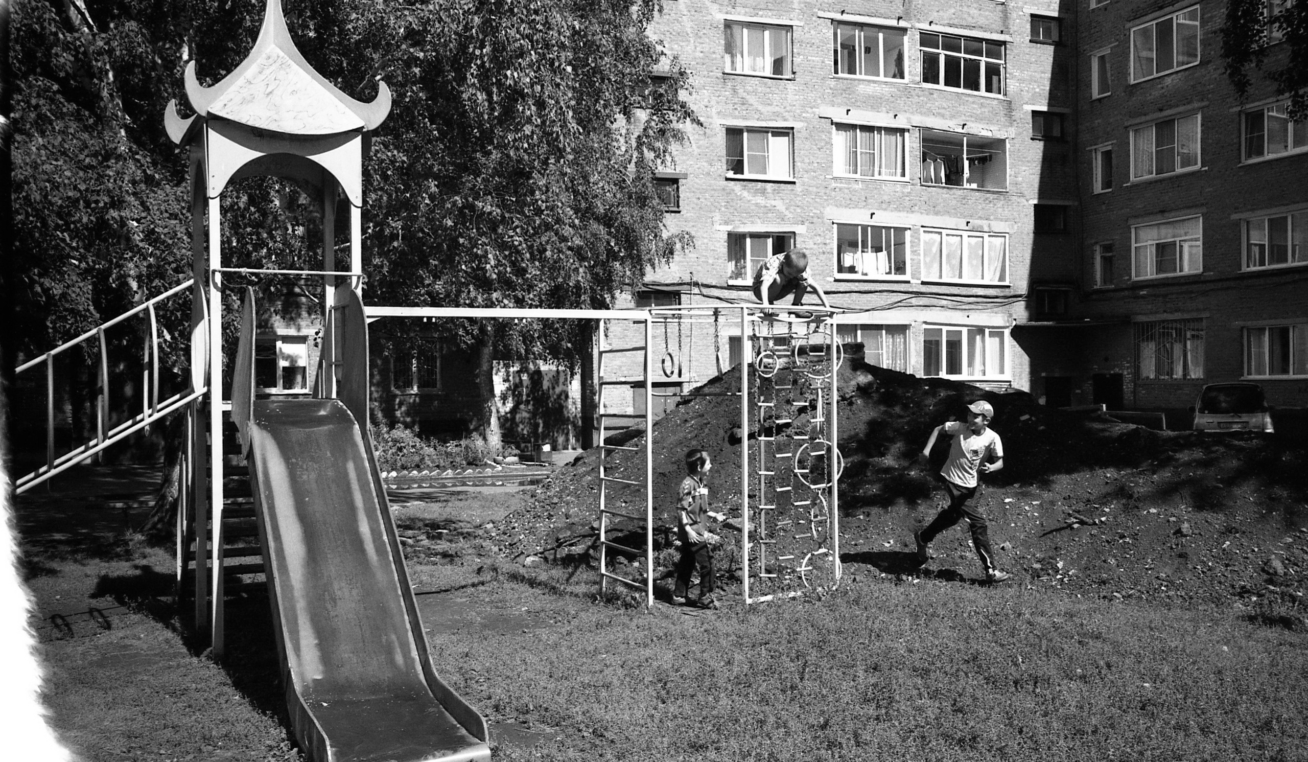 Юрга, Сибирь, Россия. Елена Никитина. Фотохудожник. Пленочная фотография. Принты