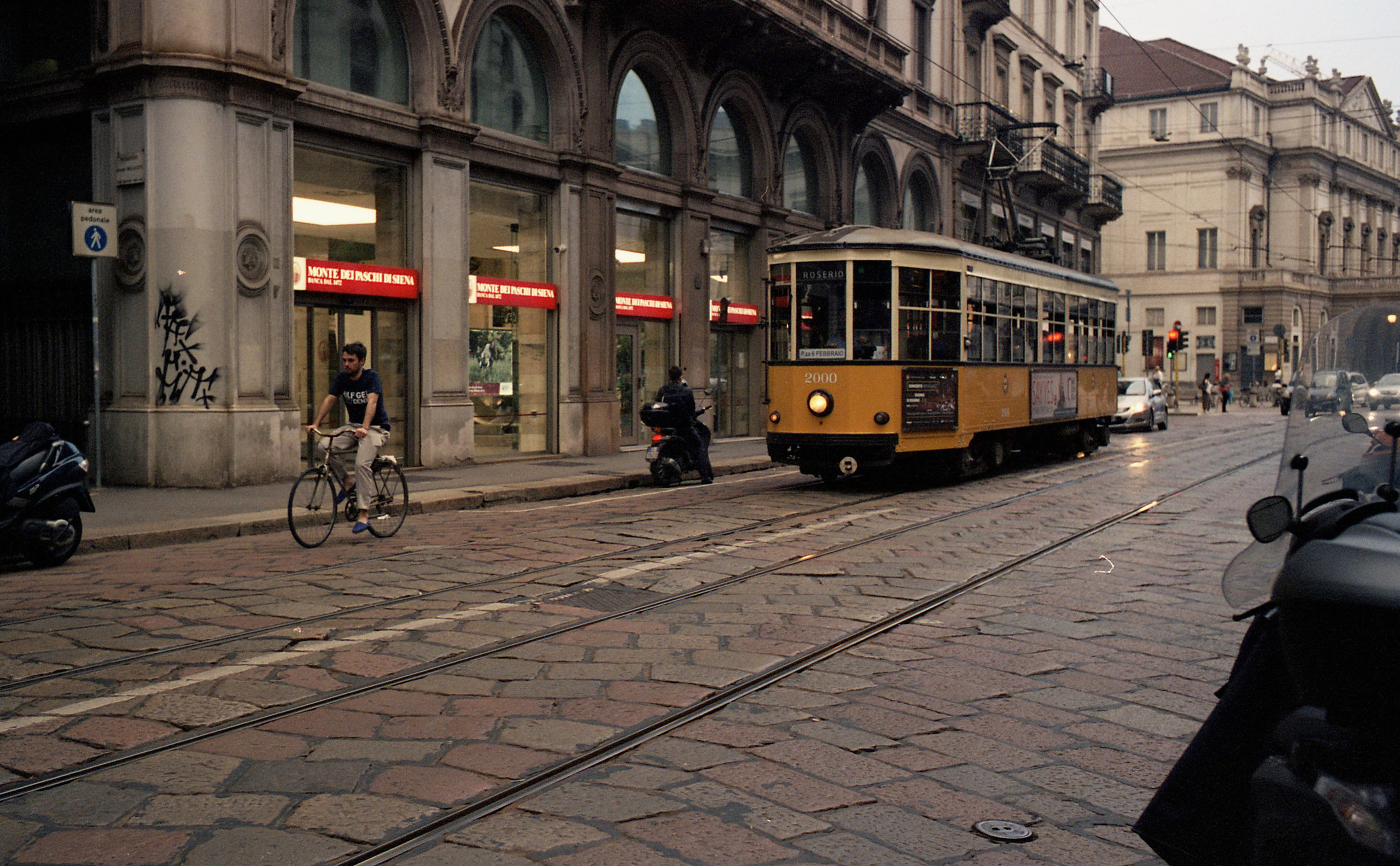 Милан, Италия. Елена Никитина. Фотохудожник. Пленочная фотография. Принты