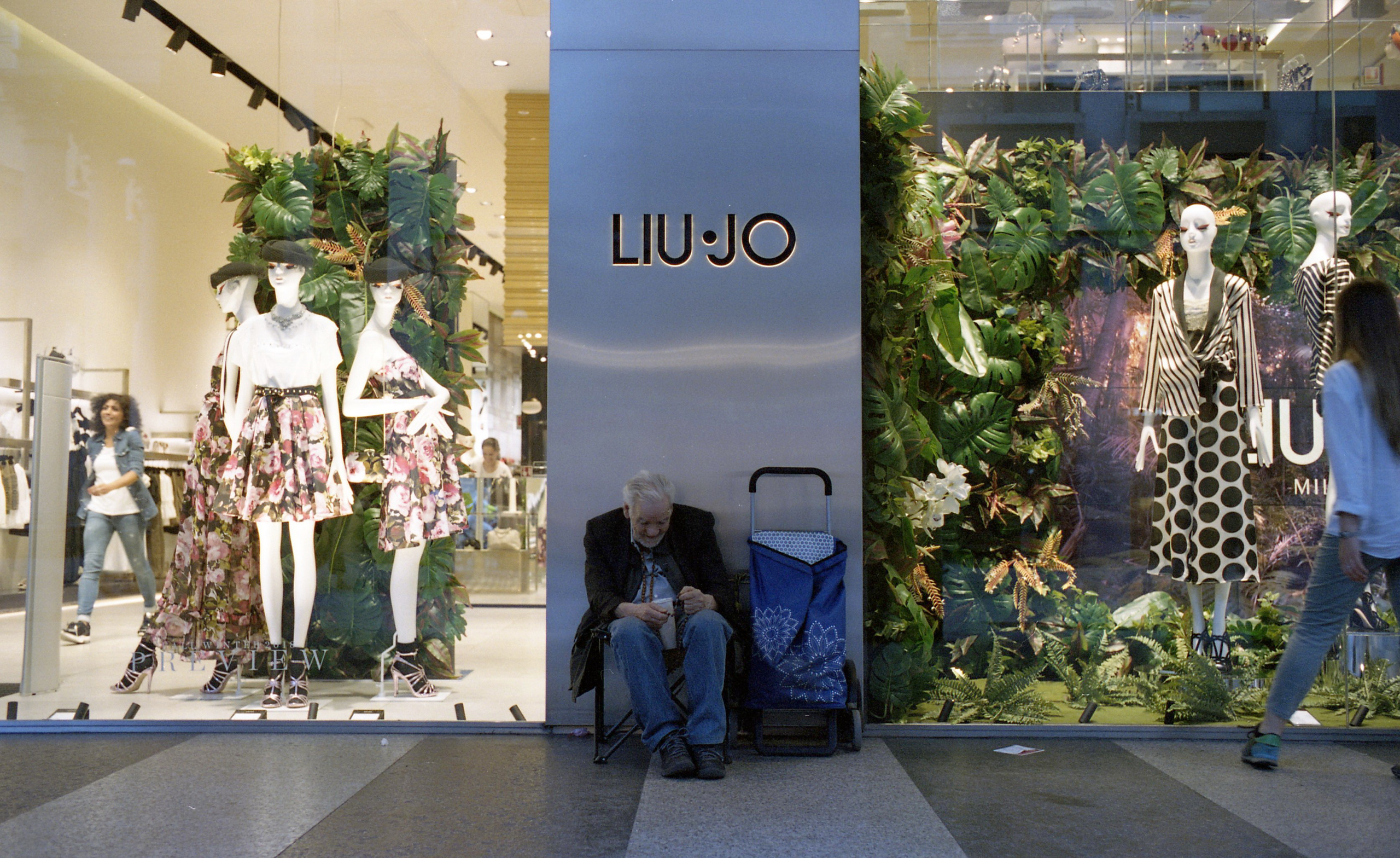 Милан, Италия. Елена Никитина. Фотохудожник. Пленочная фотография. Принты