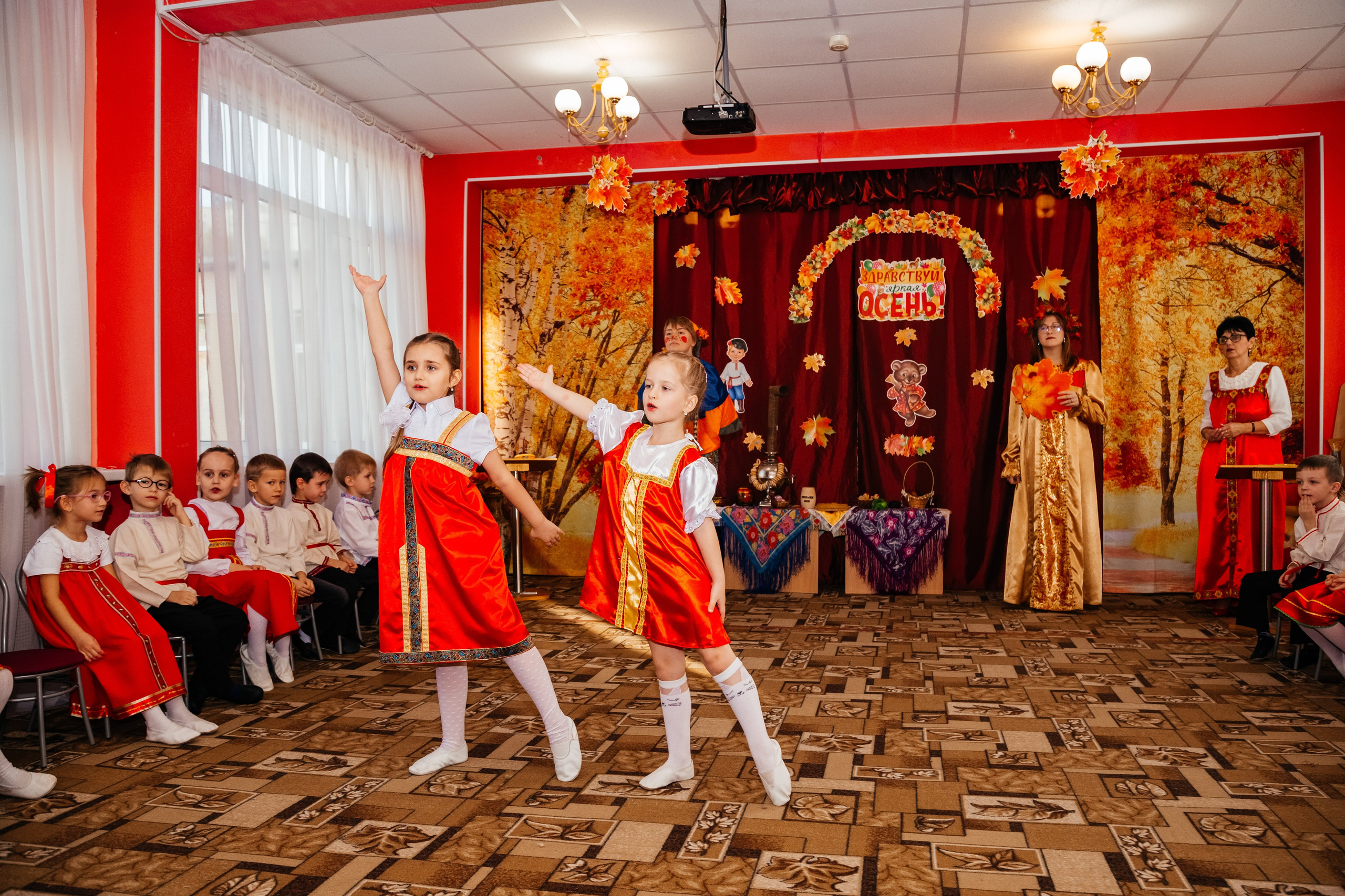 Праздник в садике. Семейный фотограф Любовь Саркеева