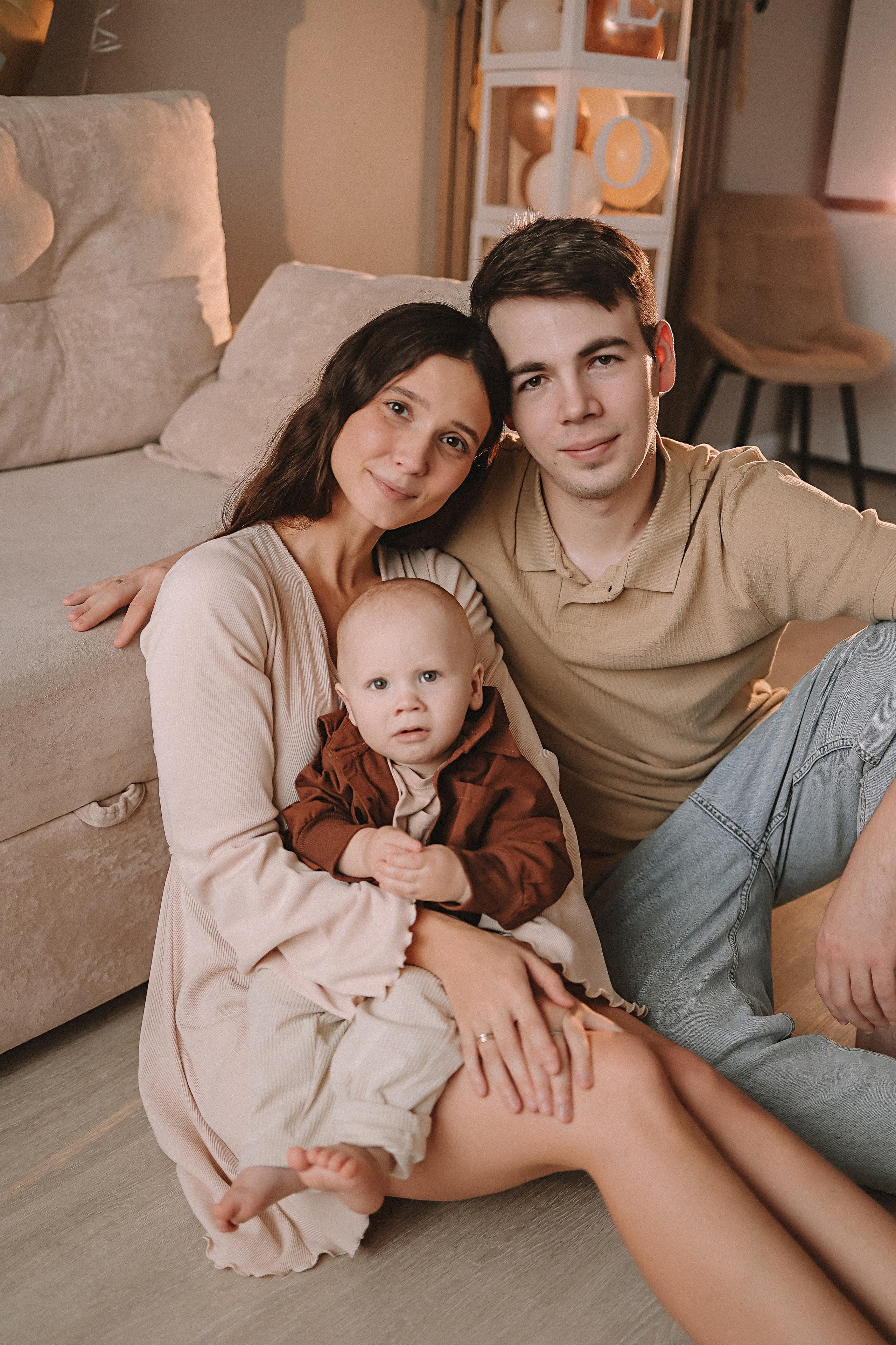 1 год Леону. Семейный фотограф Тюмень, фотограф на роды Салмина Мария