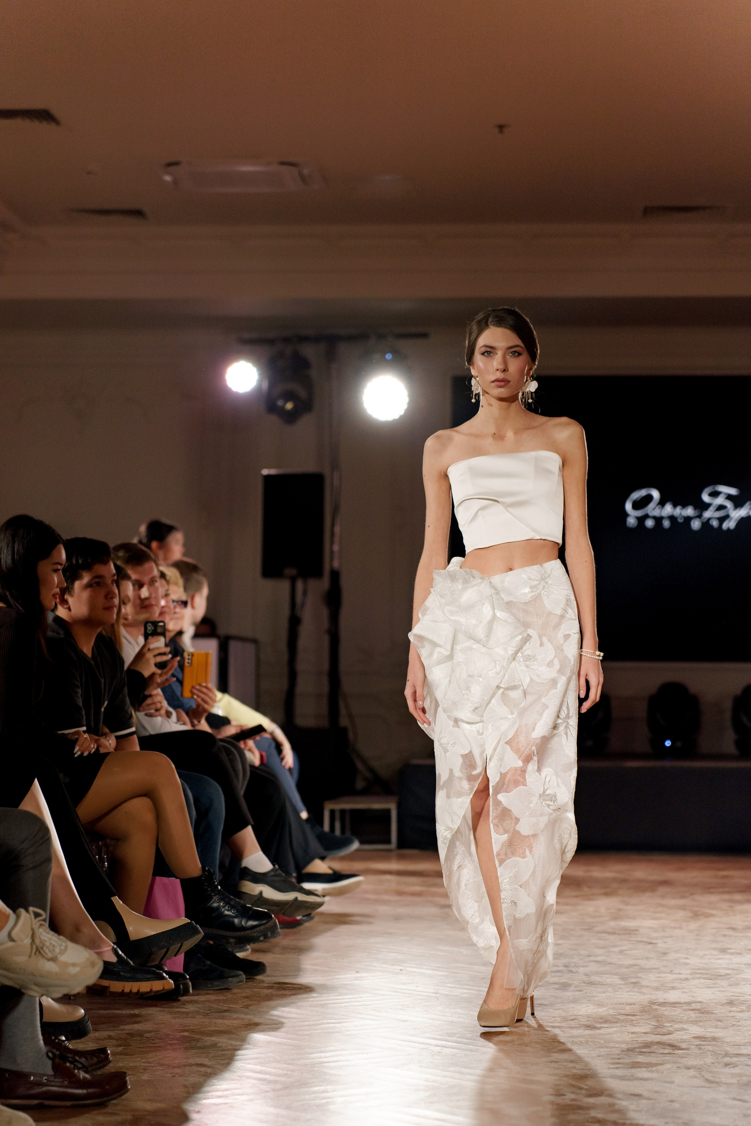 Выставка свадебных специалистов «Свадьба на 1000%». Свадебный фотограф в Санкт-Петербурге